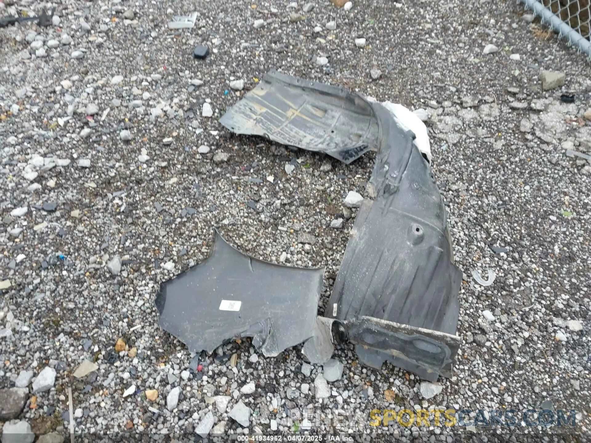 12 Photograph of a damaged car 2HGFC2F63KH506477 HONDA CIVIC 2019