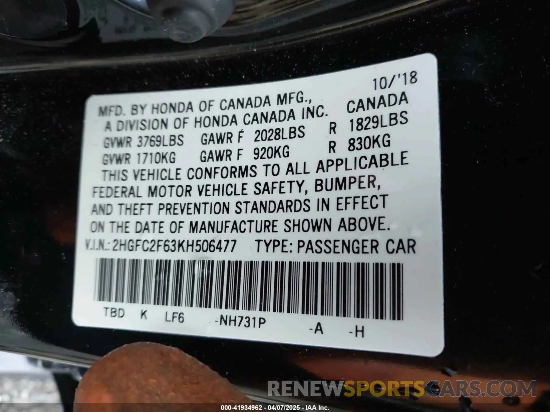 9 Photograph of a damaged car 2HGFC2F63KH506477 HONDA CIVIC 2019