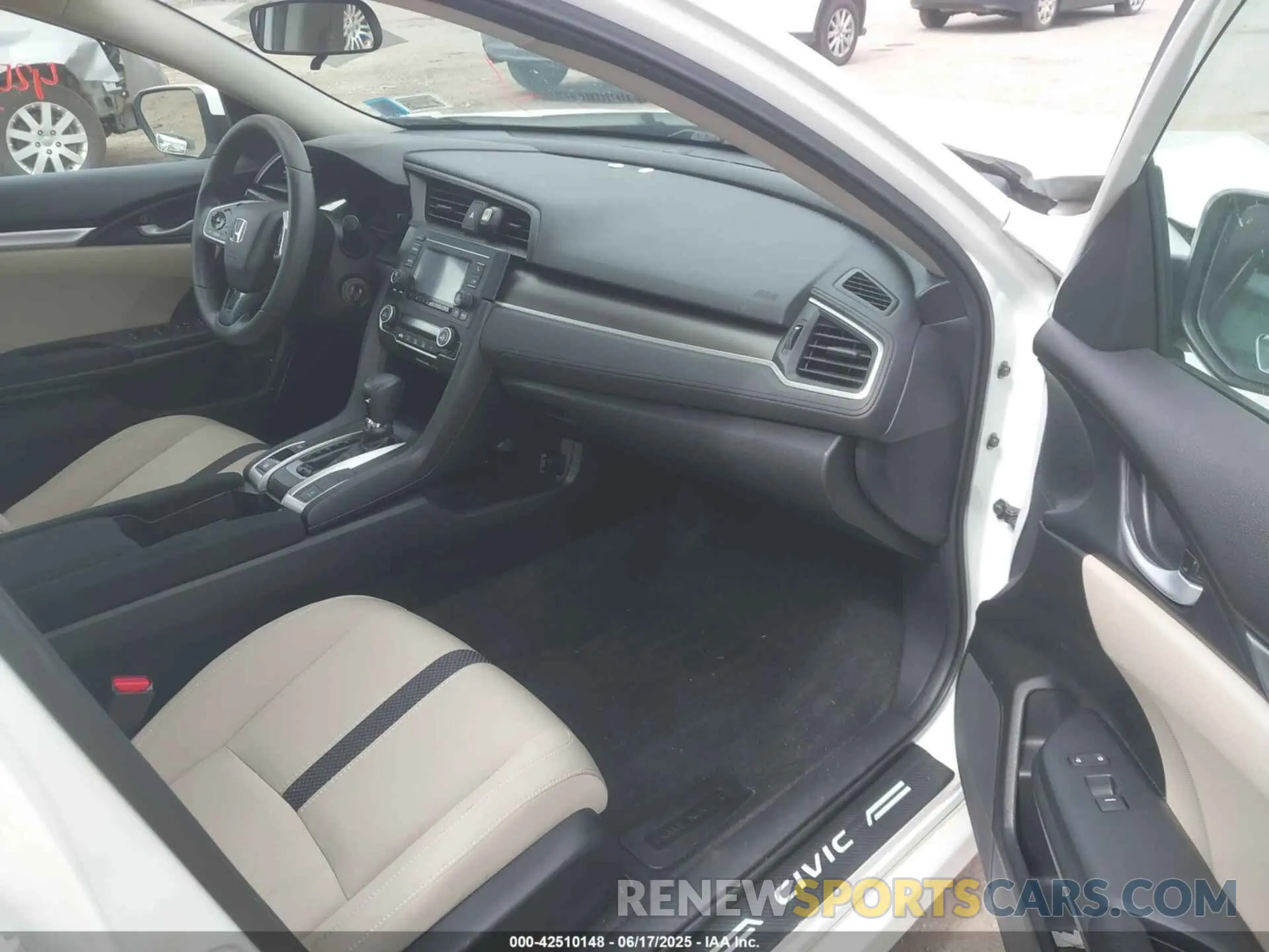 5 Photograph of a damaged car 2HGFC2F63KH540855 HONDA CIVIC 2019
