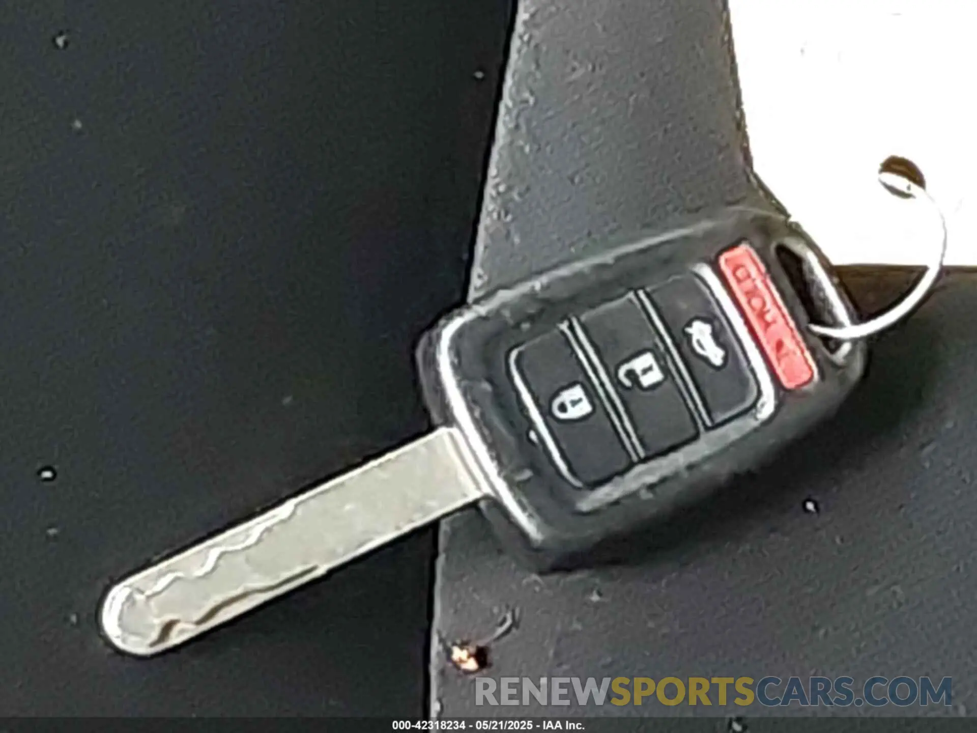 11 Photograph of a damaged car 2HGFC2F63KH561947 HONDA CIVIC 2019