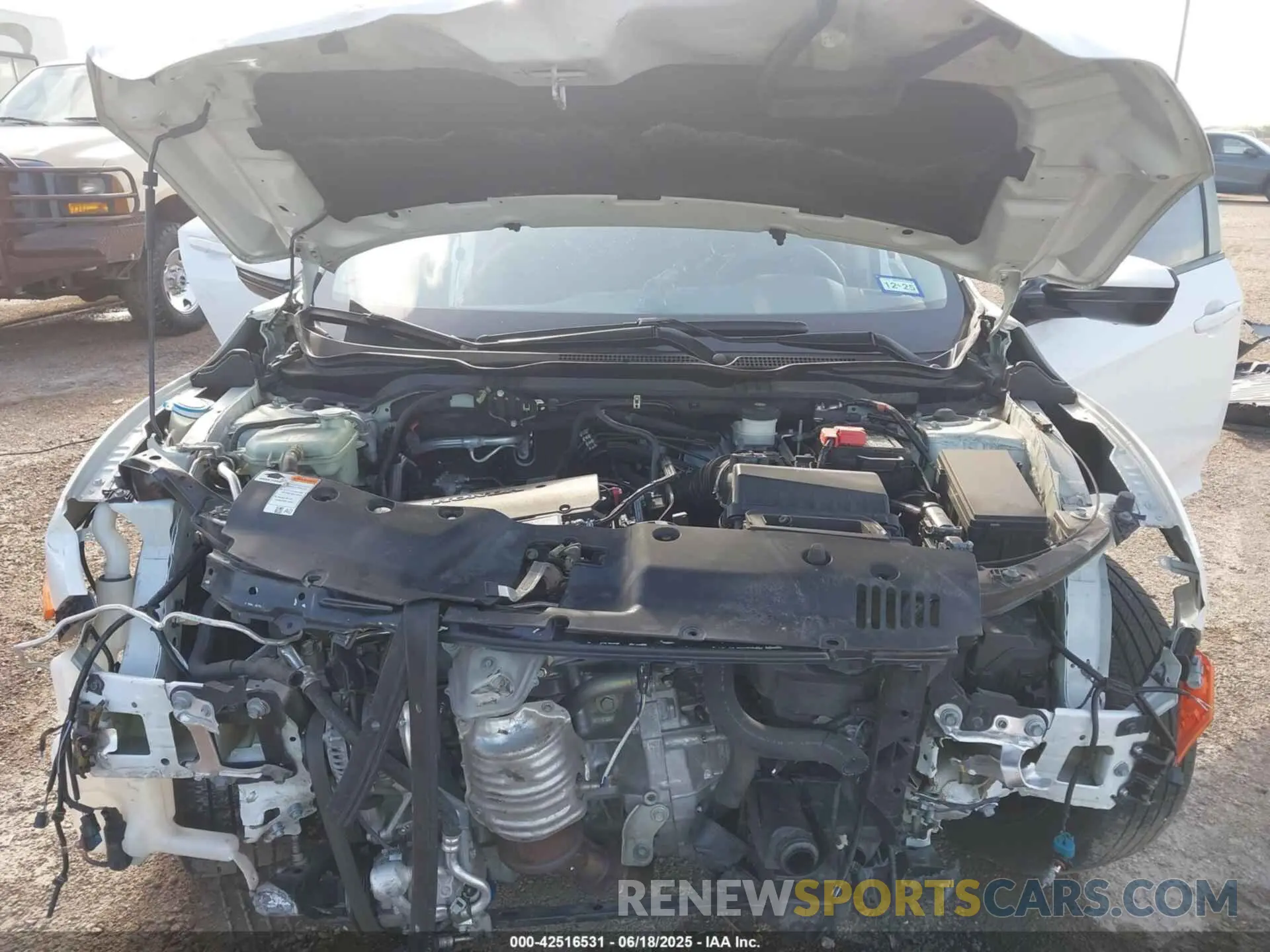 10 Photograph of a damaged car 2HGFC2F63KH585438 HONDA CIVIC 2019