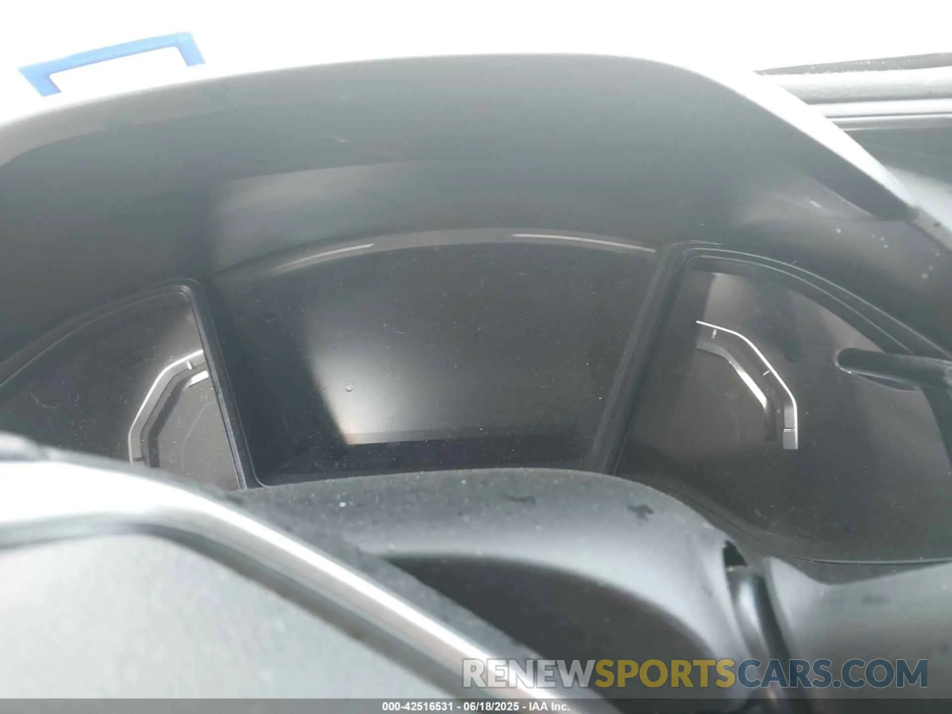 16 Photograph of a damaged car 2HGFC2F63KH585438 HONDA CIVIC 2019