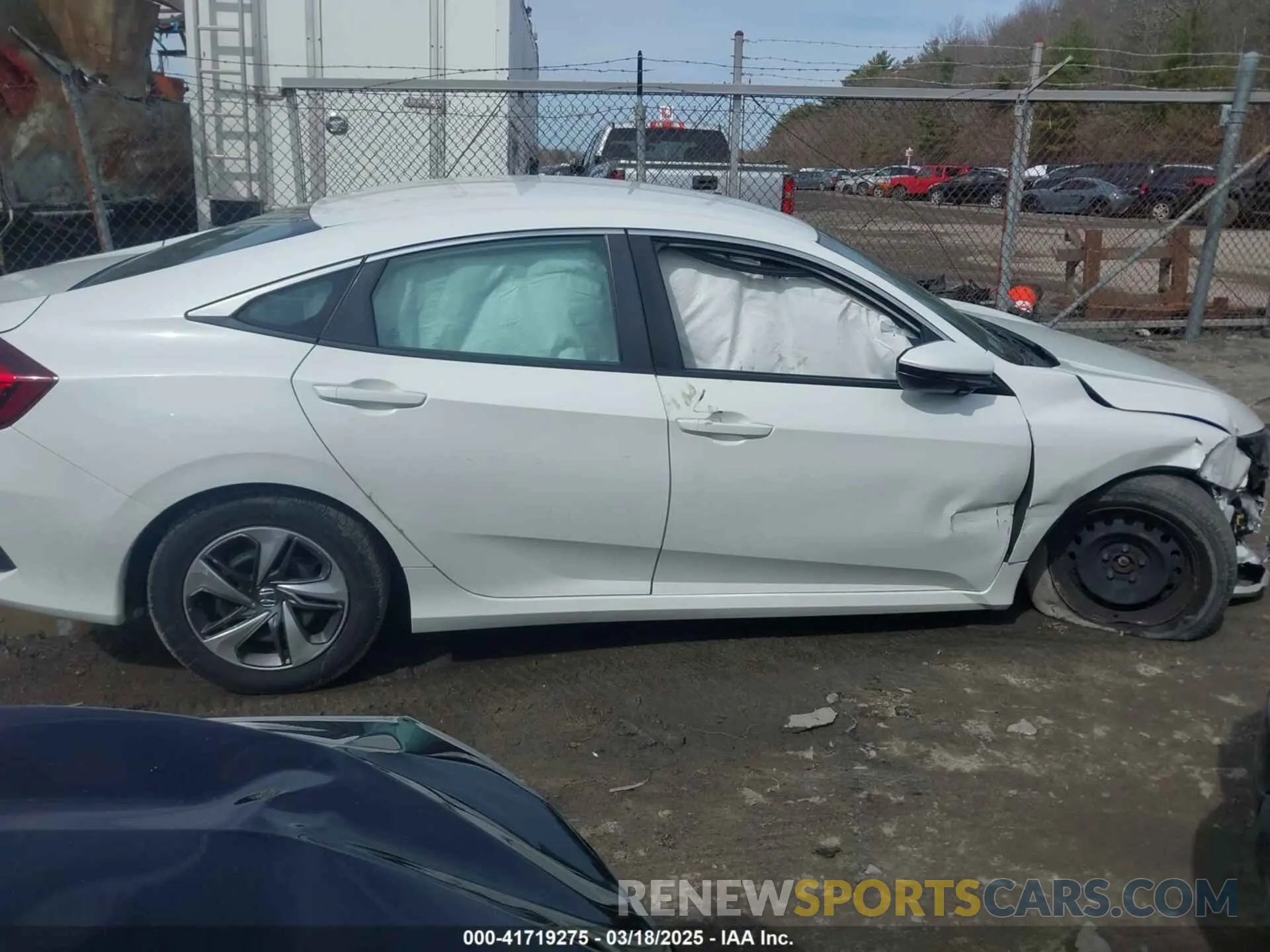 13 Photograph of a damaged car 2HGFC2F64KH518735 HONDA CIVIC 2019