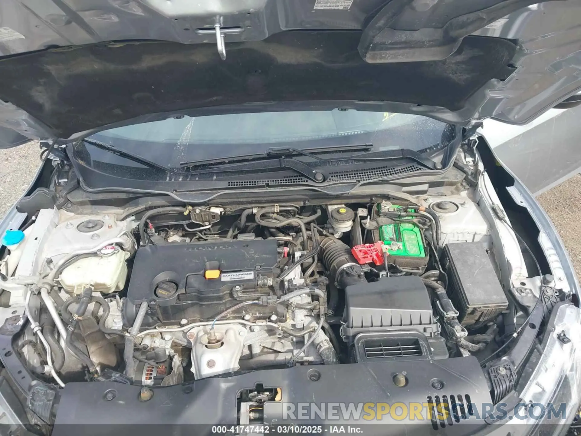 10 Photograph of a damaged car 2HGFC2F64KH530738 HONDA CIVIC 2019