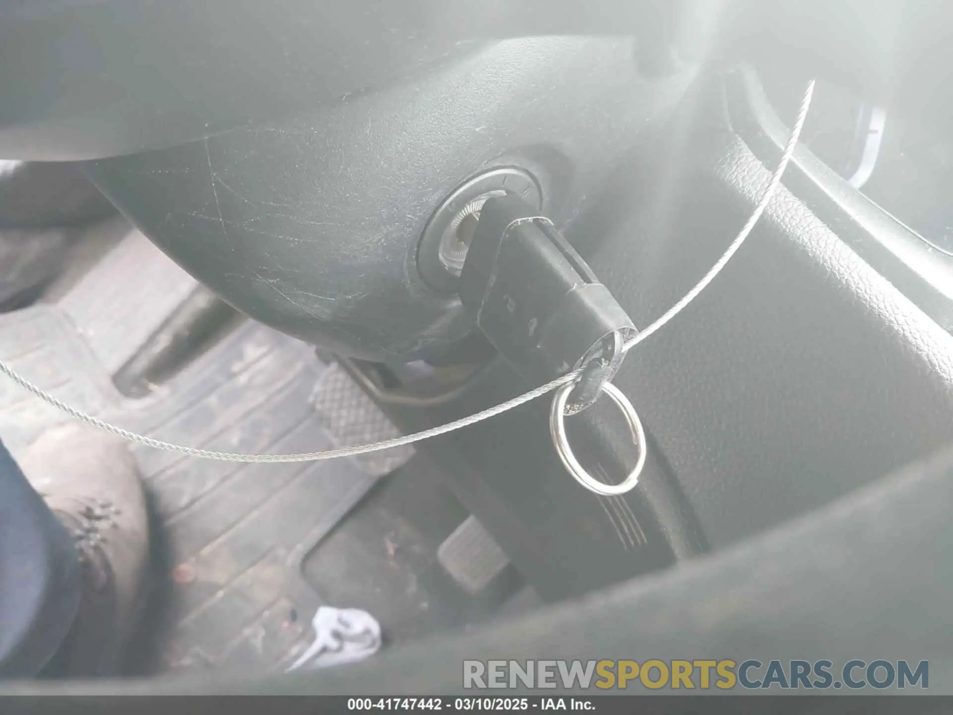 11 Photograph of a damaged car 2HGFC2F64KH530738 HONDA CIVIC 2019