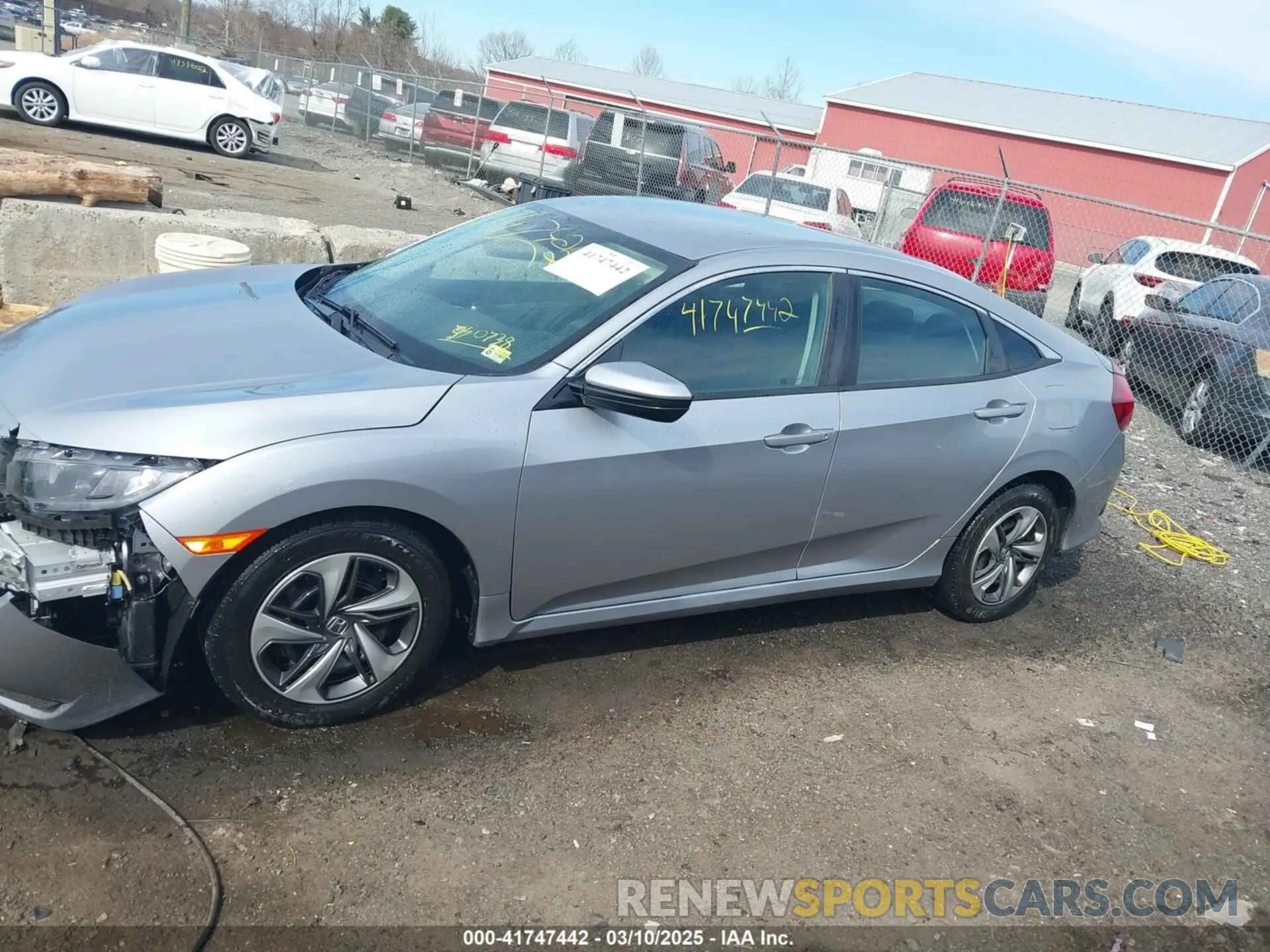 15 Photograph of a damaged car 2HGFC2F64KH530738 HONDA CIVIC 2019