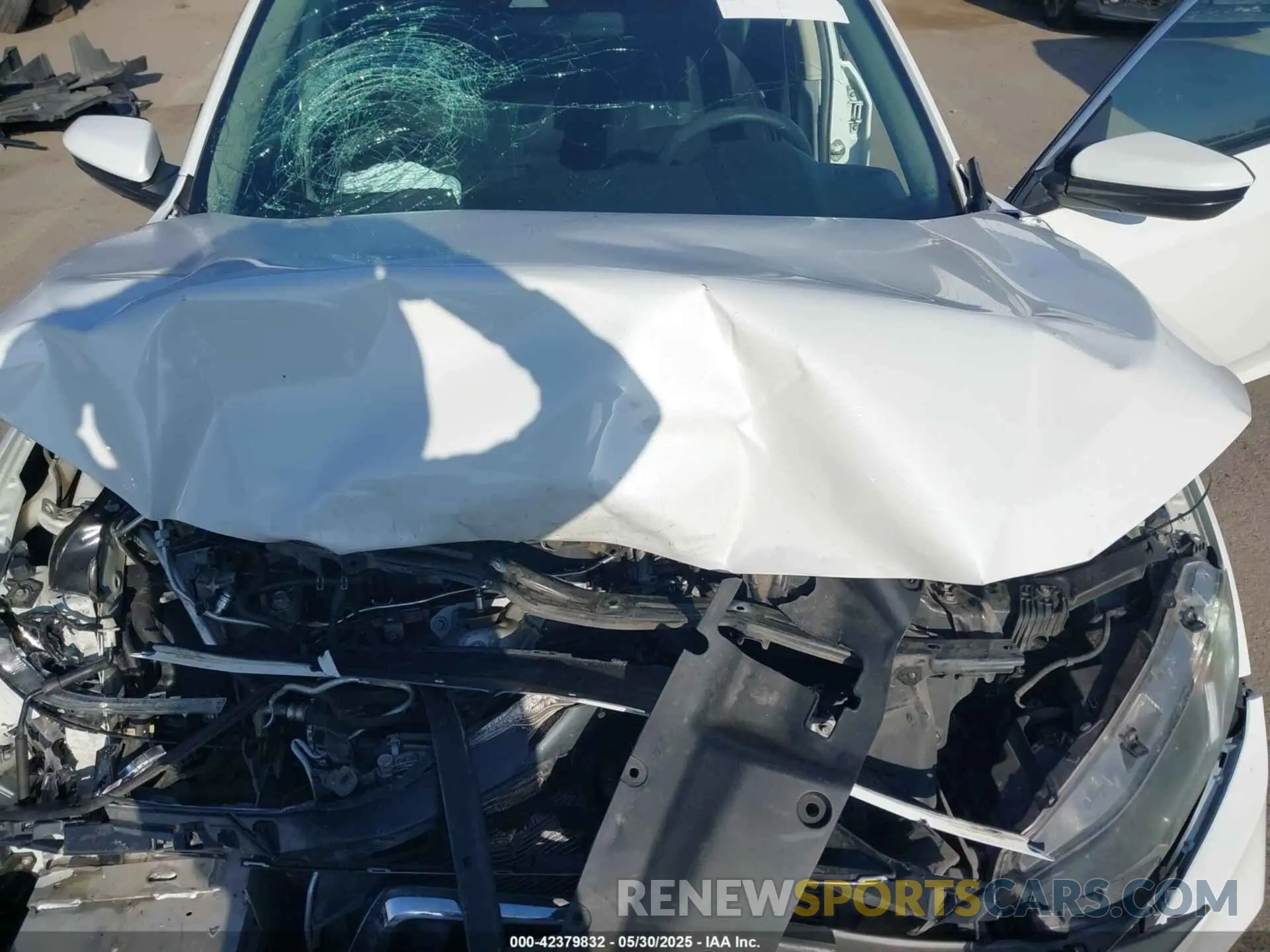 10 Photograph of a damaged car 2HGFC2F64KH531937 HONDA CIVIC 2019