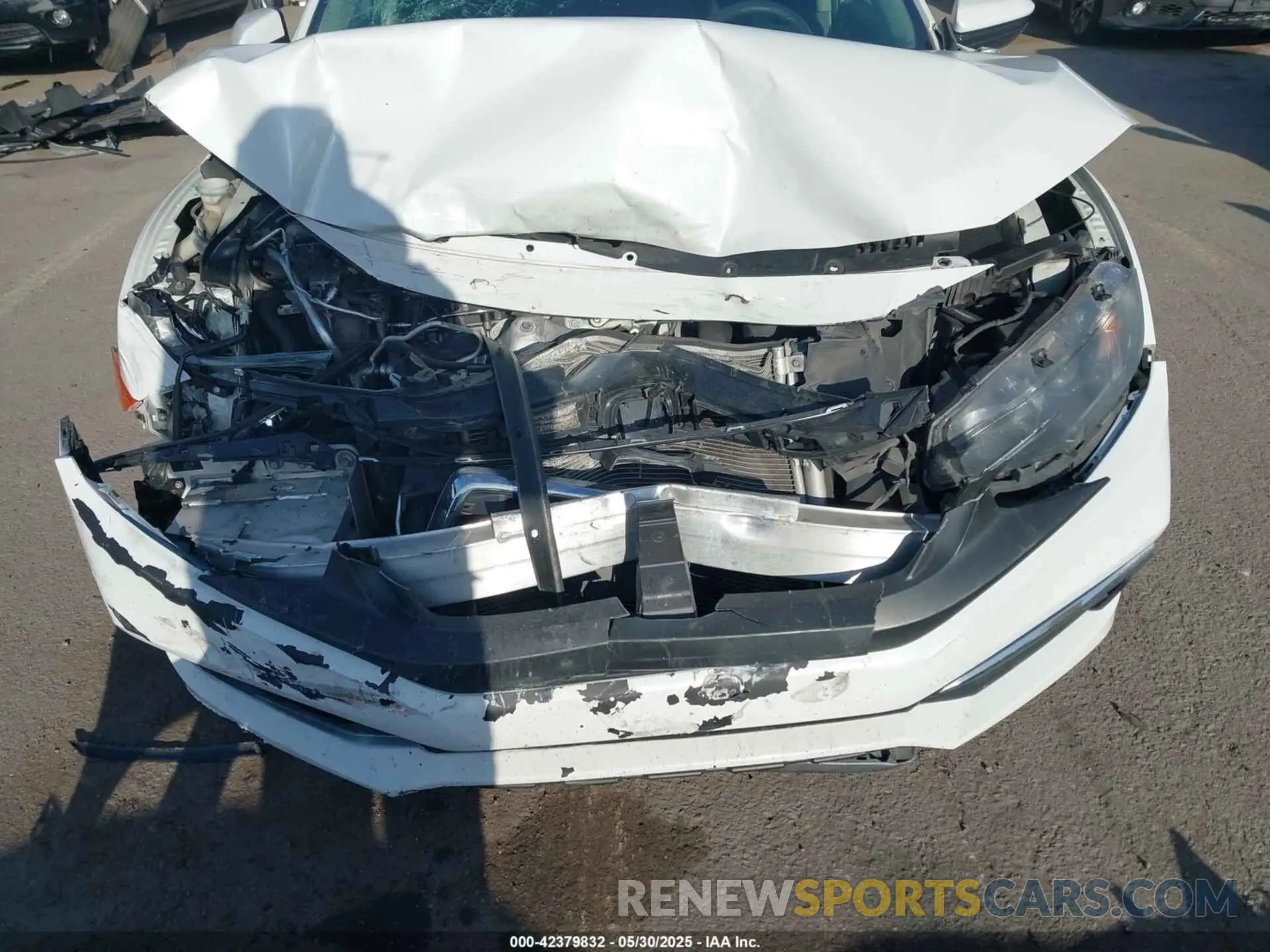 6 Photograph of a damaged car 2HGFC2F64KH531937 HONDA CIVIC 2019