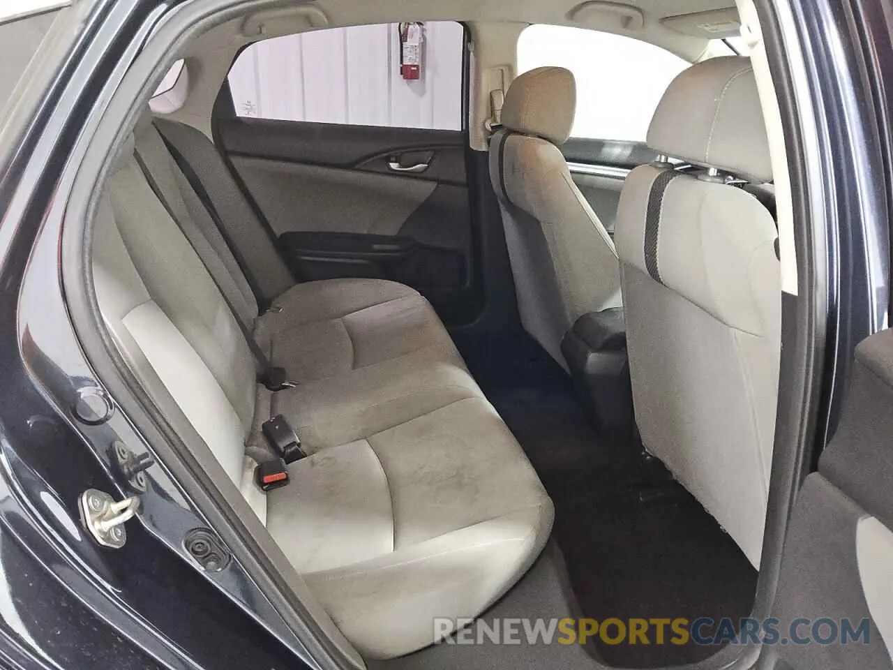 10 Photograph of a damaged car 2HGFC2F64KH534322 HONDA CIVIC 2019