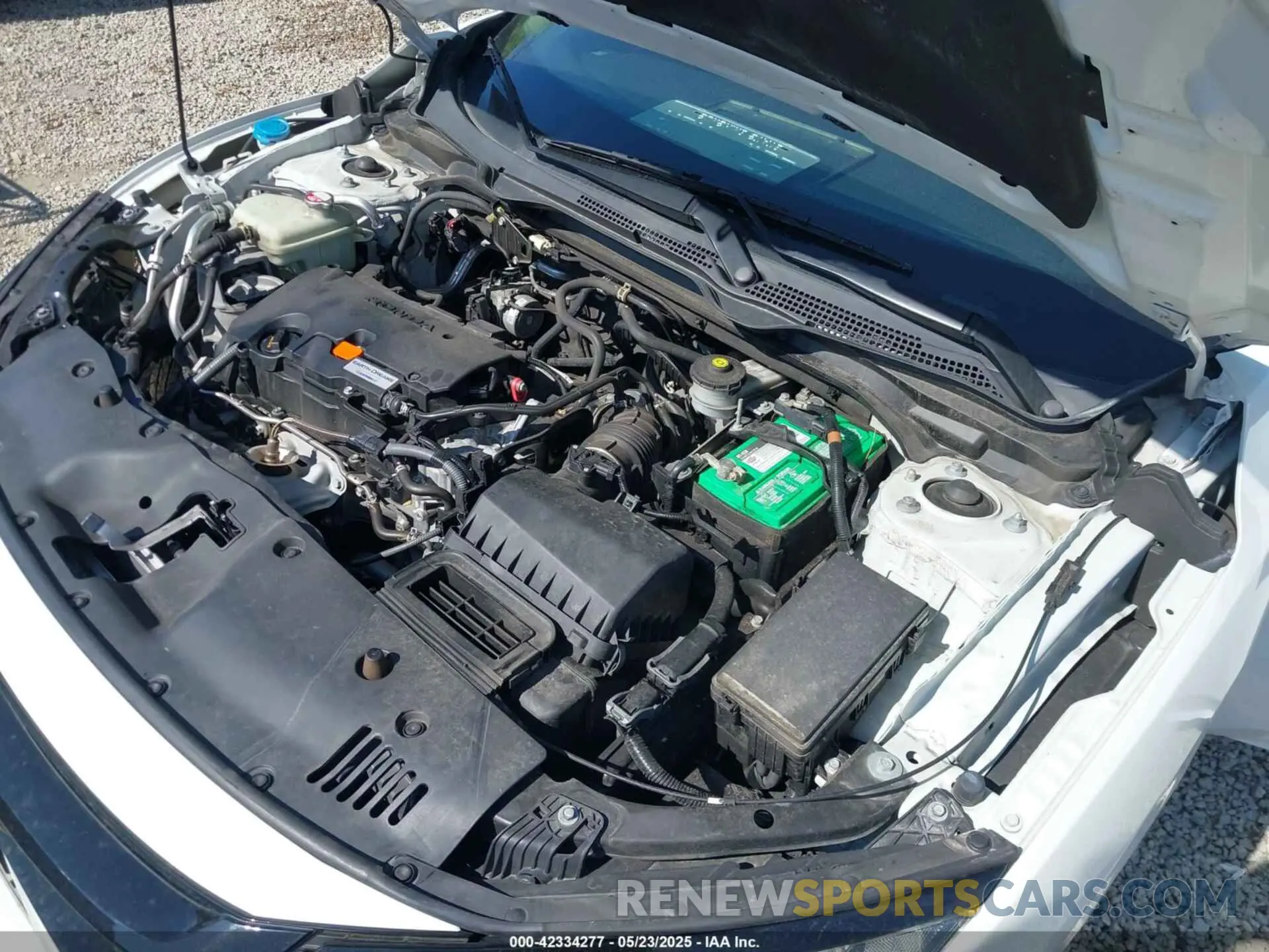 10 Photograph of a damaged car 2HGFC2F64KH548219 HONDA CIVIC 2019