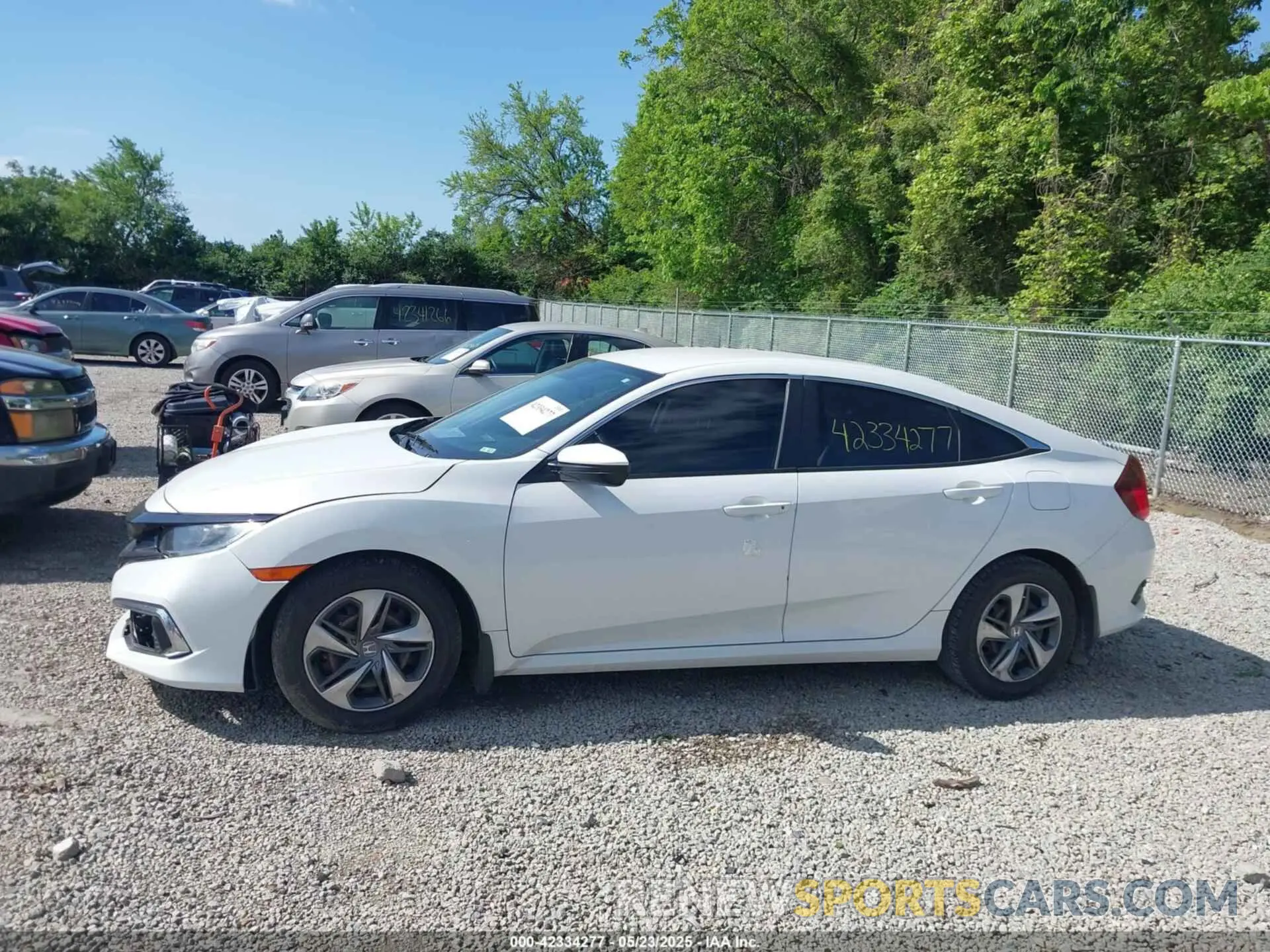 15 Photograph of a damaged car 2HGFC2F64KH548219 HONDA CIVIC 2019