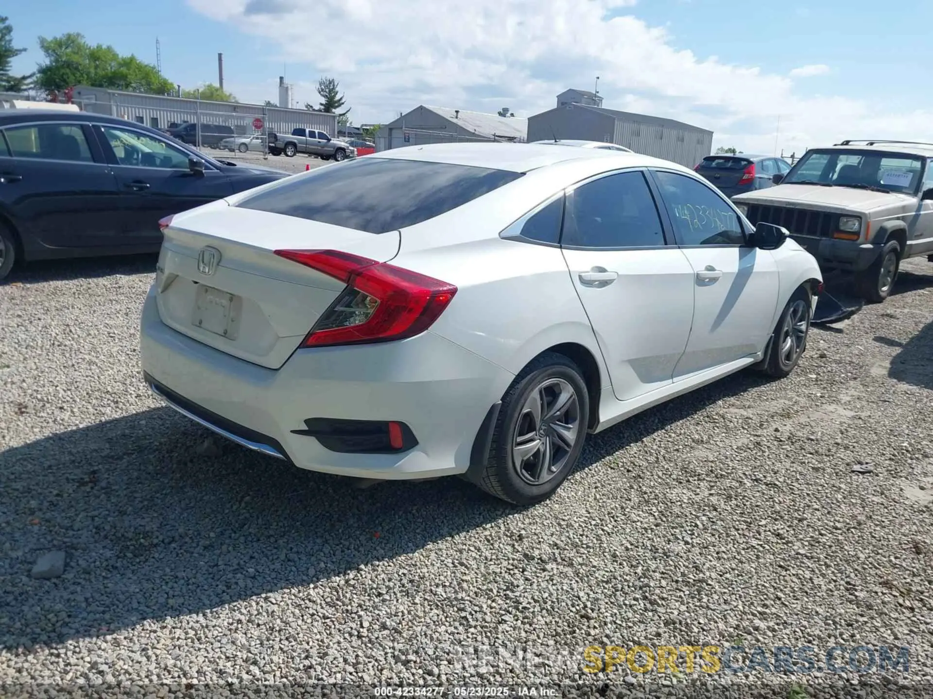 4 Photograph of a damaged car 2HGFC2F64KH548219 HONDA CIVIC 2019