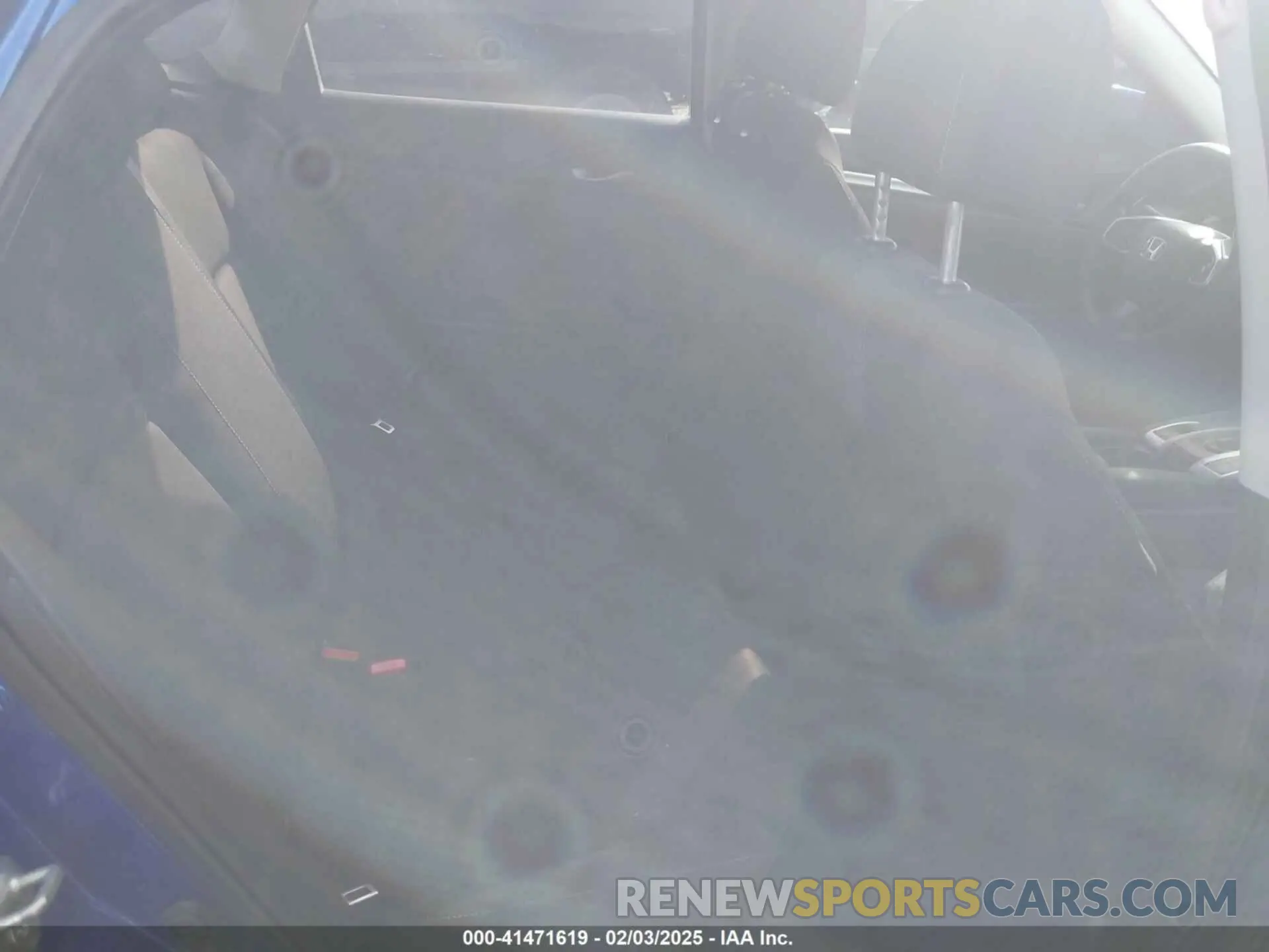 8 Photograph of a damaged car 2HGFC2F64KH600092 HONDA CIVIC 2019