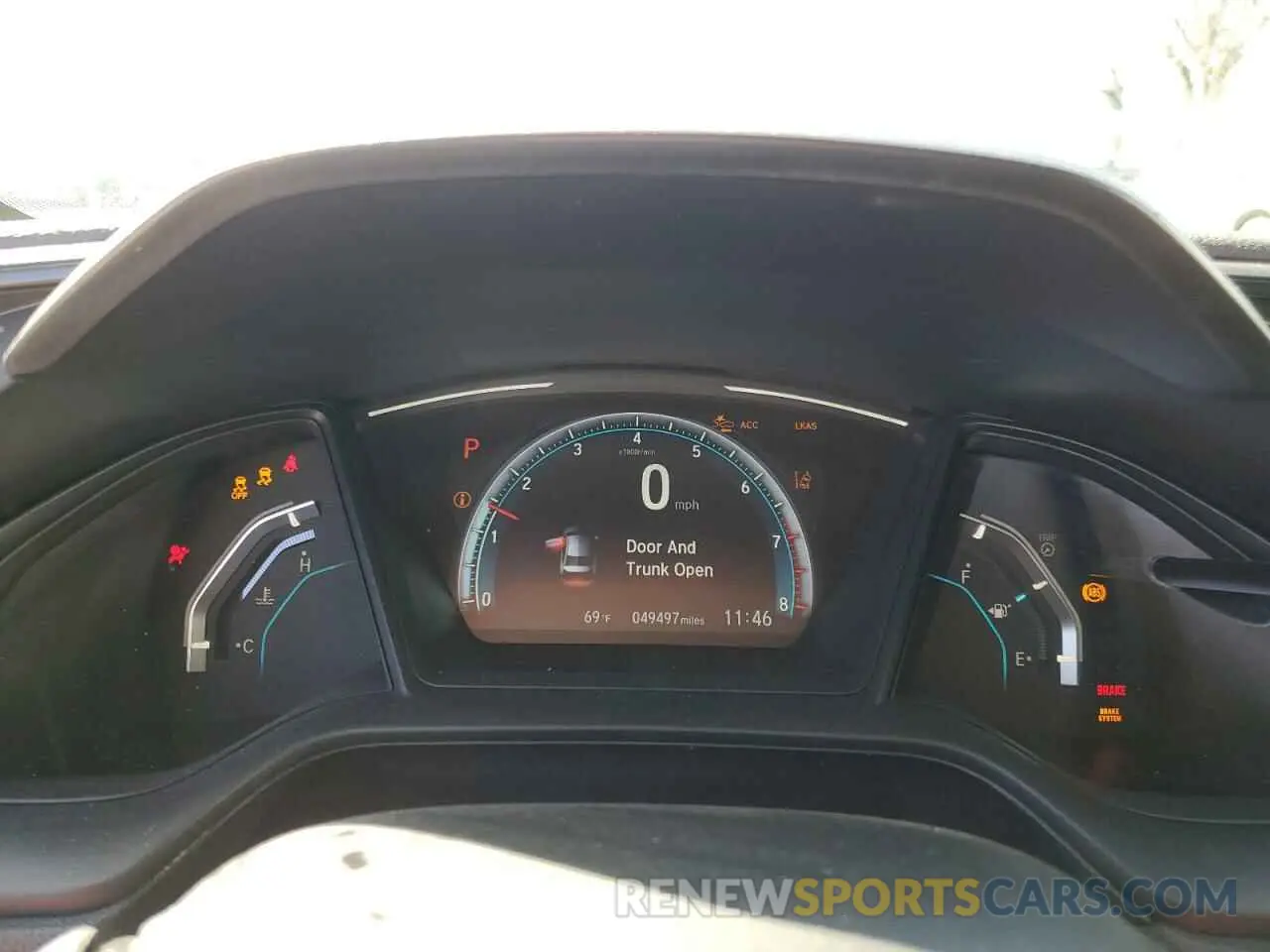 9 Photograph of a damaged car 2HGFC2F64KH601825 HONDA CIVIC 2019