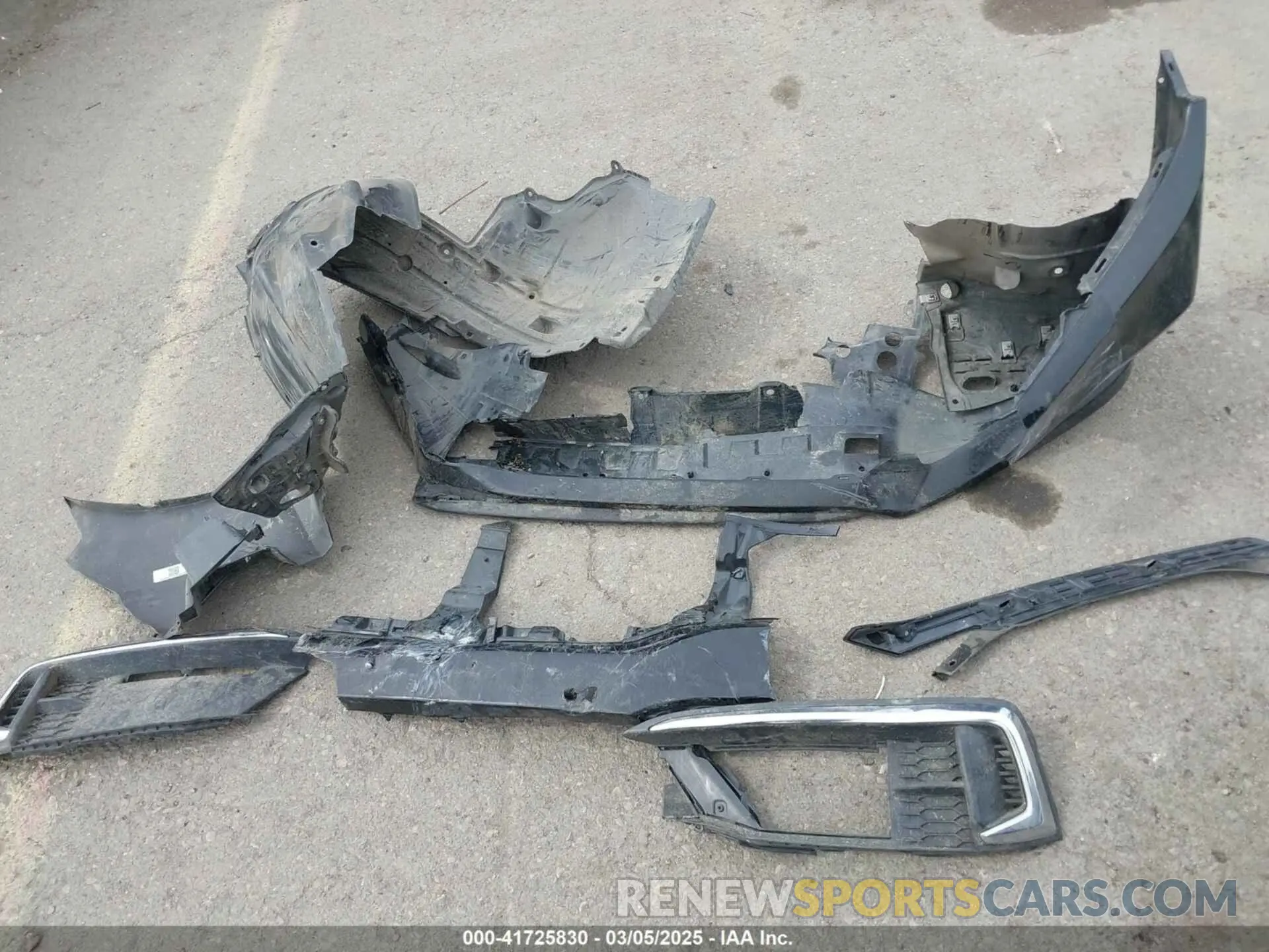 12 Photograph of a damaged car 2HGFC2F65KH520171 HONDA CIVIC 2019