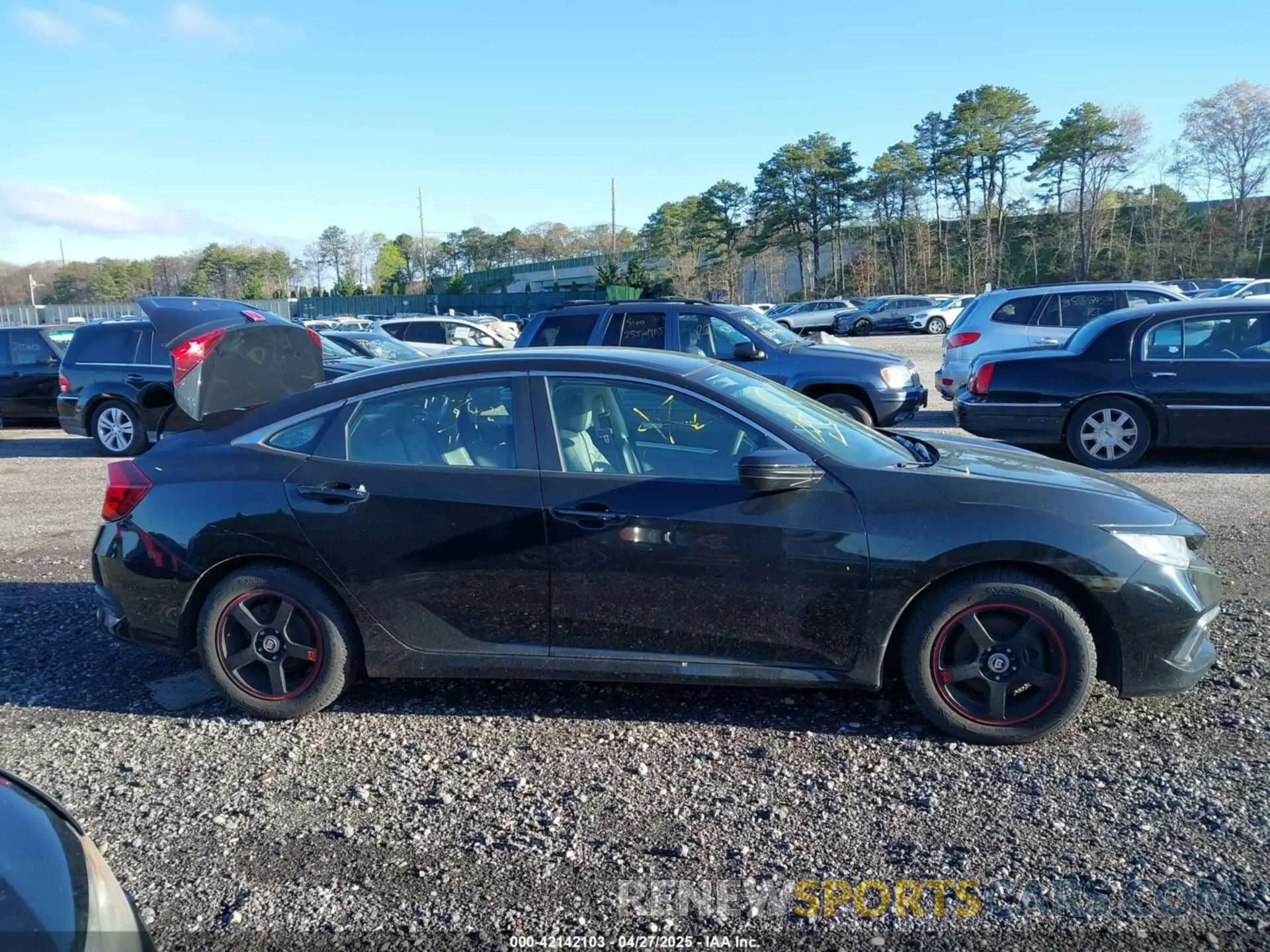 12 Photograph of a damaged car 2HGFC2F65KH523118 HONDA CIVIC 2019