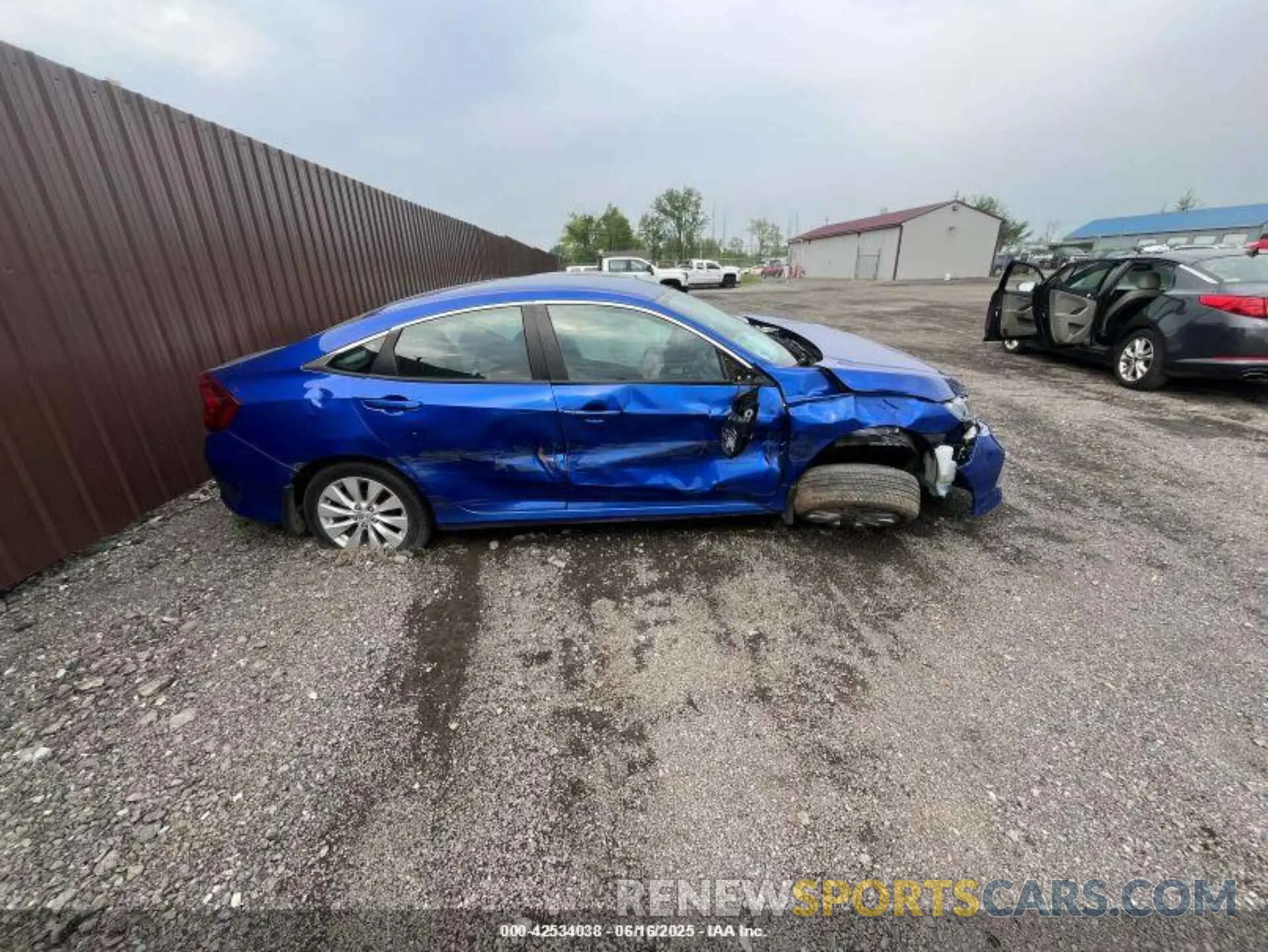 14 Photograph of a damaged car 2HGFC2F66KH520311 HONDA CIVIC 2019