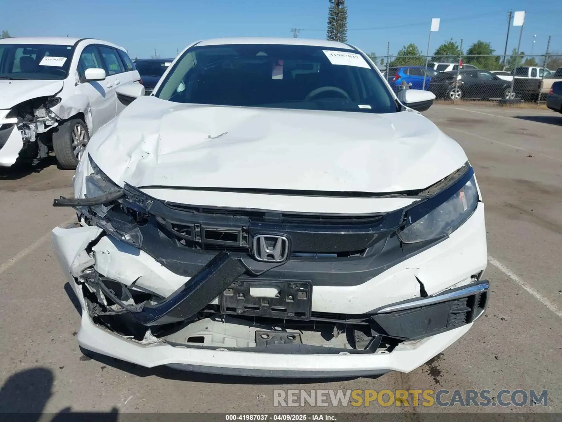 13 Photograph of a damaged car 2HGFC2F66KH522186 HONDA CIVIC 2019