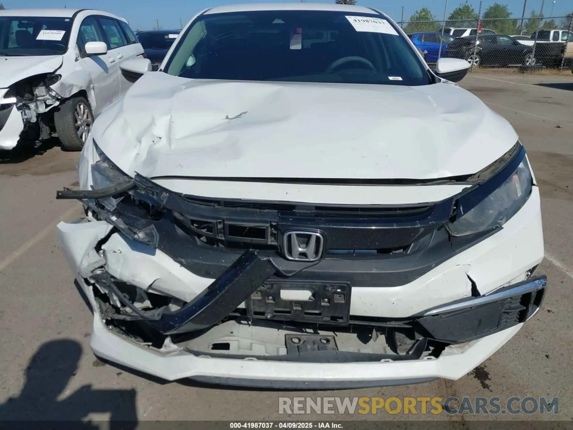 19 Photograph of a damaged car 2HGFC2F66KH522186 HONDA CIVIC 2019