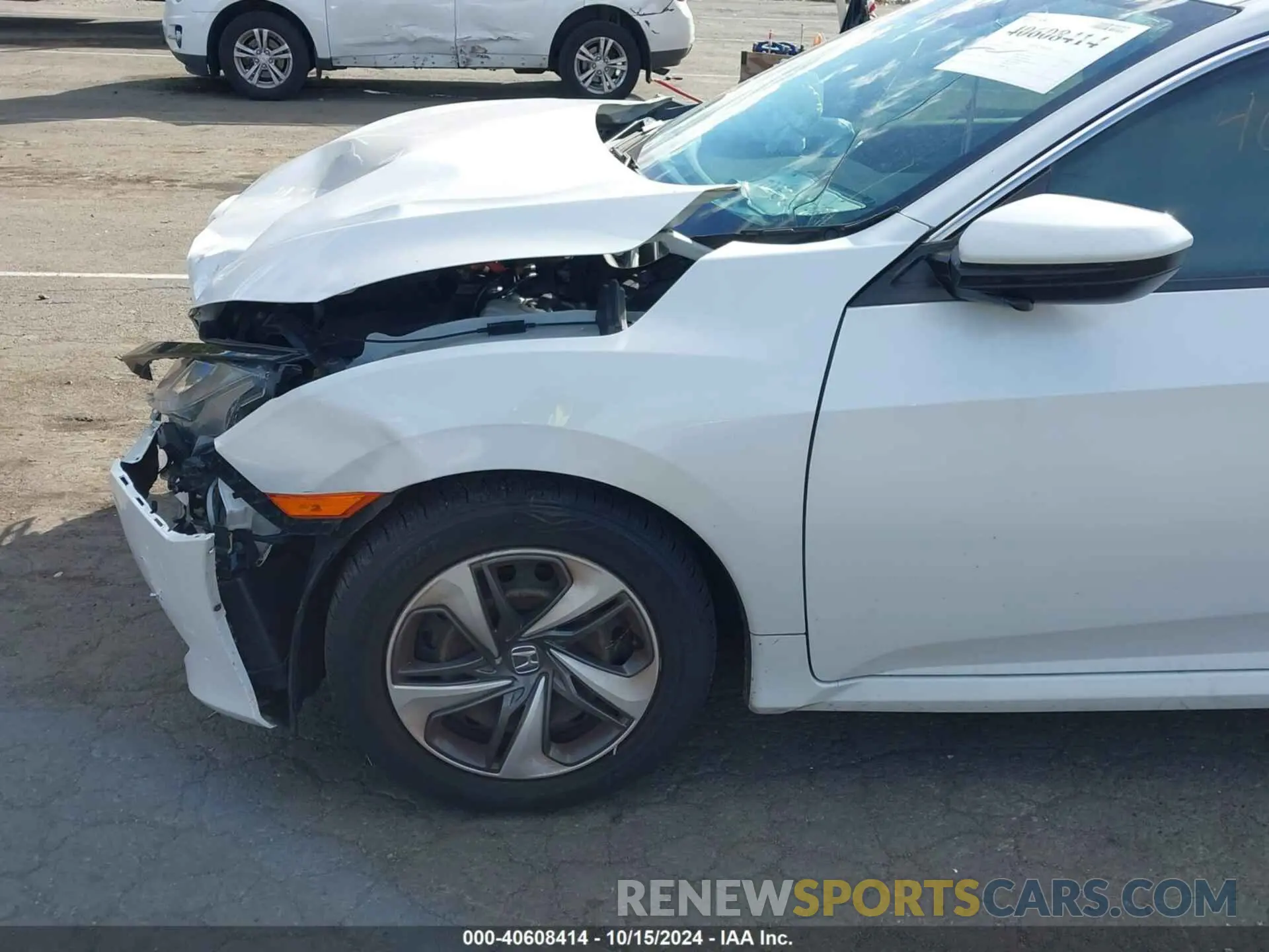 18 Photograph of a damaged car 2HGFC2F66KH533012 HONDA CIVIC 2019