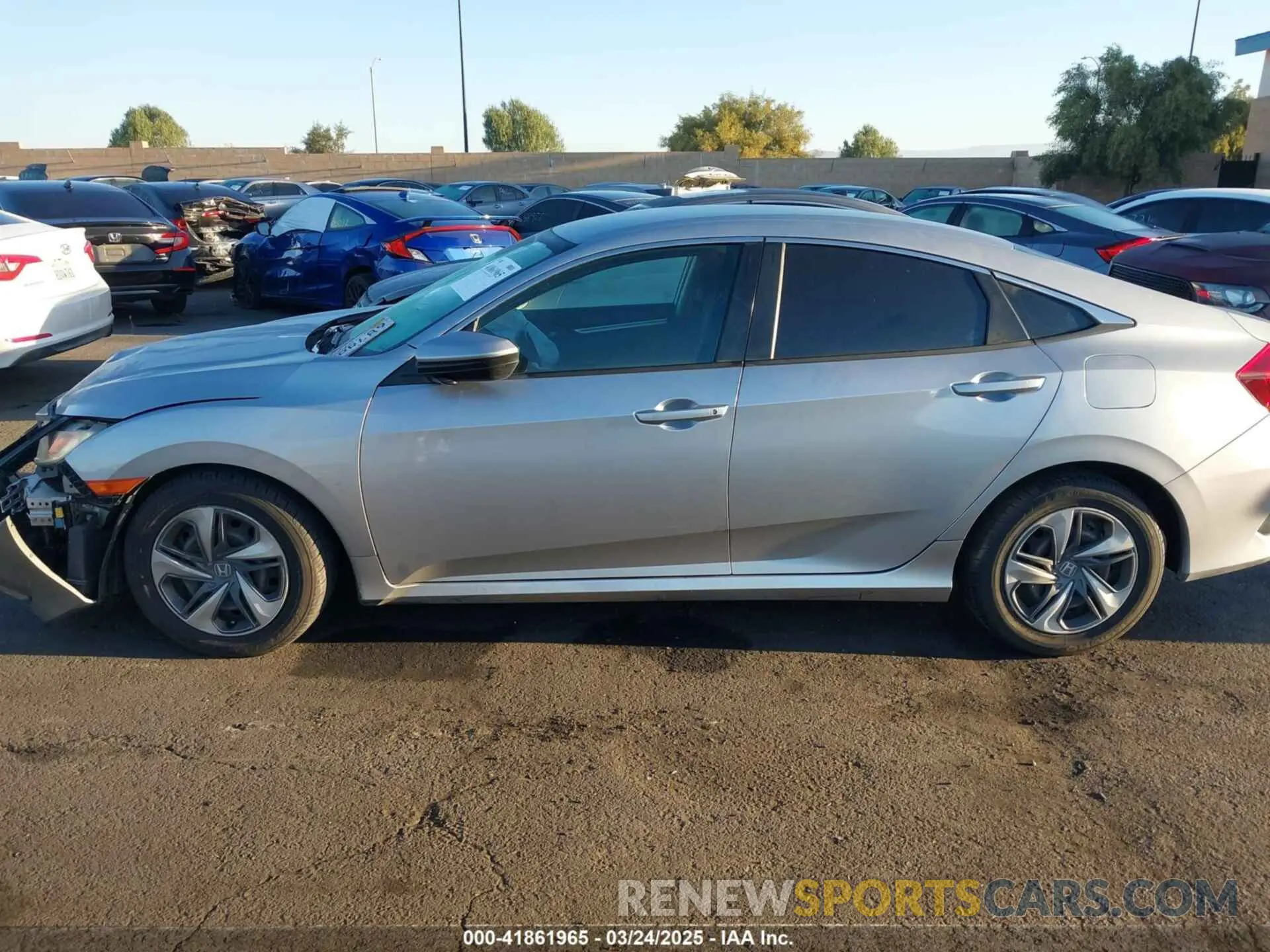 14 Photograph of a damaged car 2HGFC2F66KH550182 HONDA CIVIC 2019