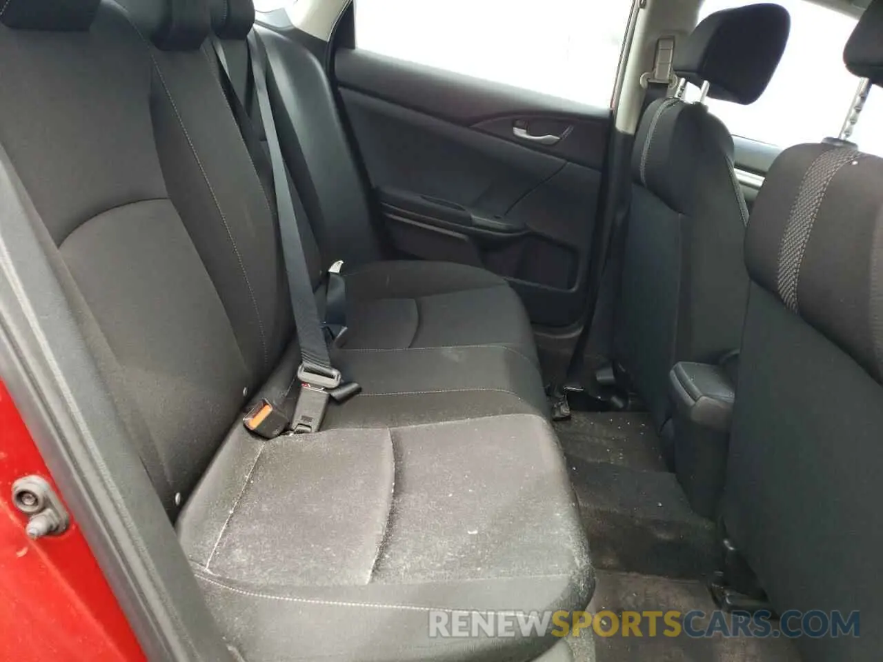 10 Photograph of a damaged car 2HGFC2F66KH552286 HONDA CIVIC 2019