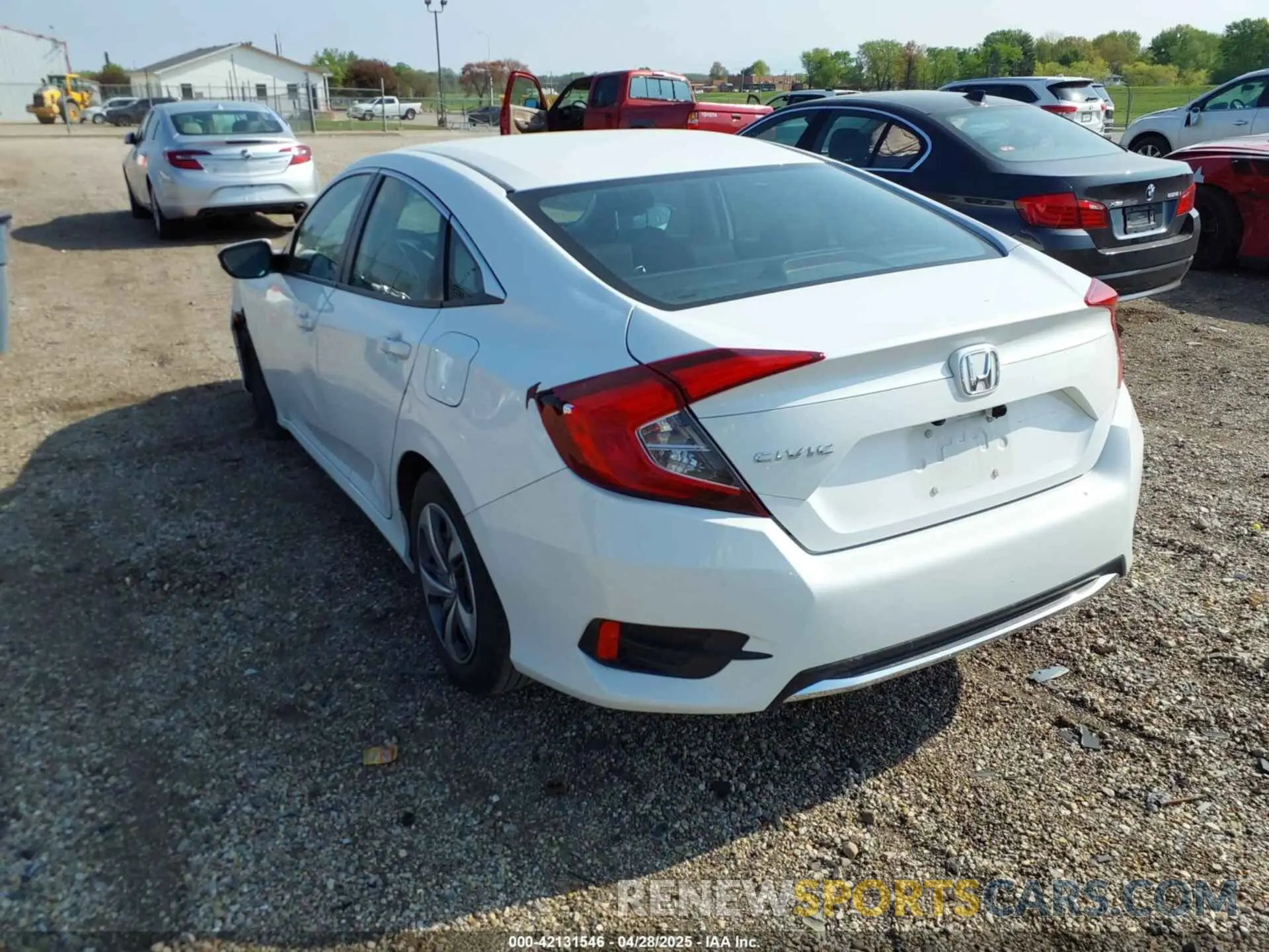 3 Photograph of a damaged car 2HGFC2F66KH567189 HONDA CIVIC 2019