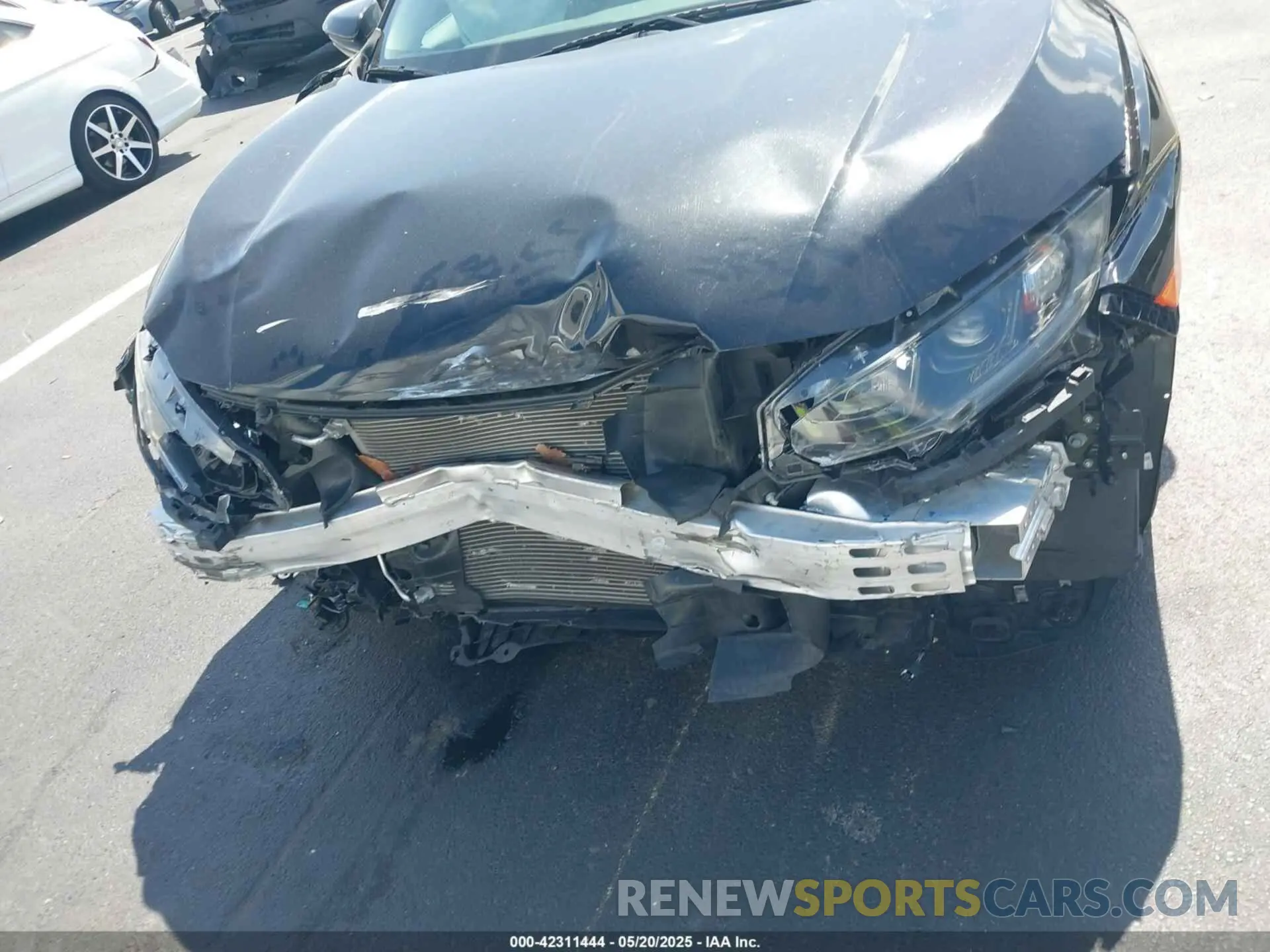 6 Photograph of a damaged car 2HGFC2F66KH598782 HONDA CIVIC 2019