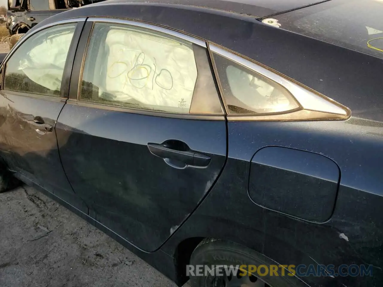 8 Photograph of a damaged car 2HGFC2F67KH518390 HONDA CIVIC 2019