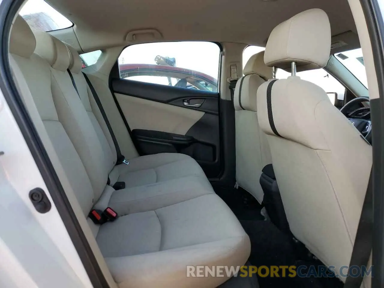 10 Photograph of a damaged car 2HGFC2F67KH525842 HONDA CIVIC 2019