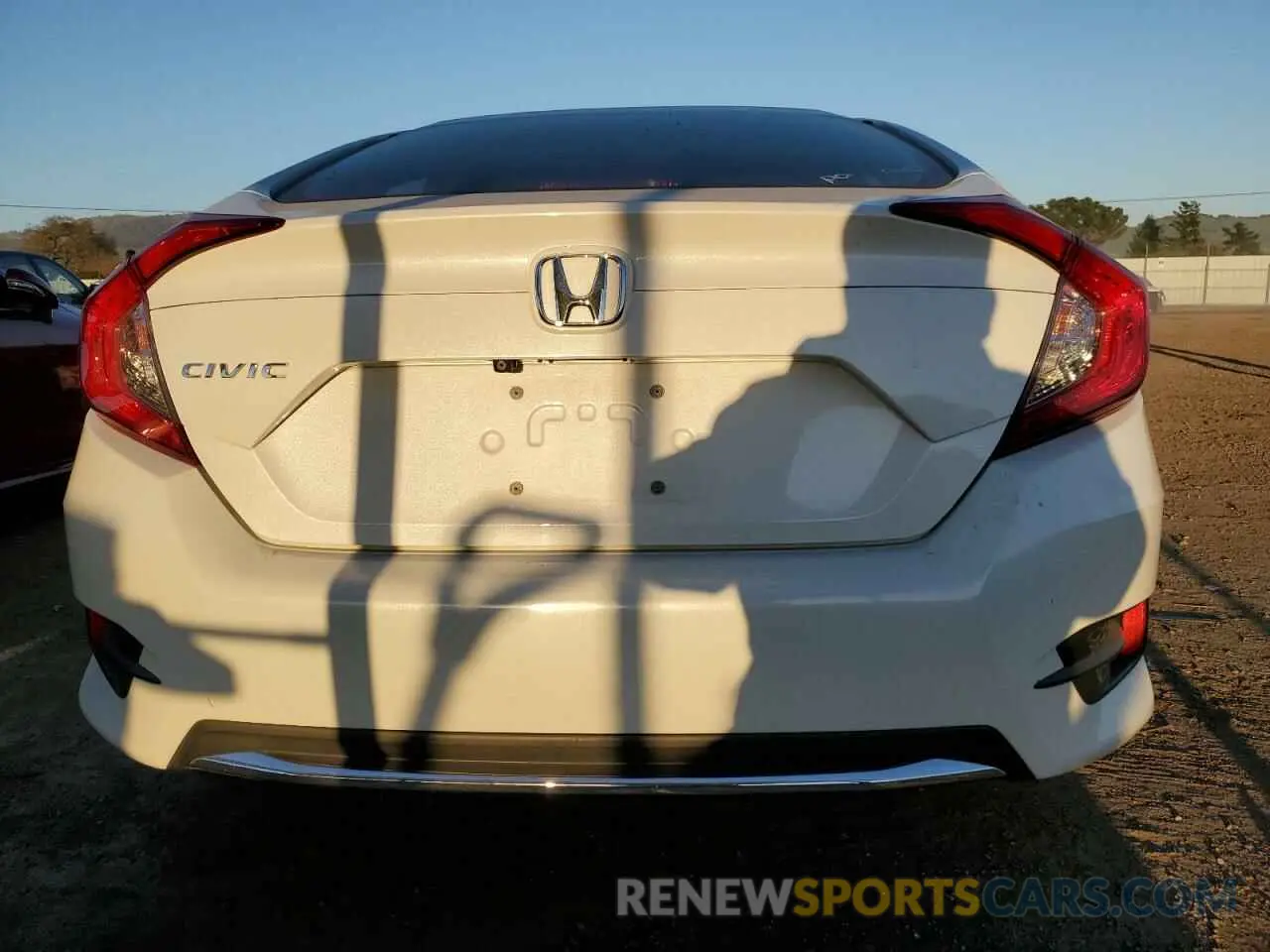 6 Photograph of a damaged car 2HGFC2F67KH525842 HONDA CIVIC 2019
