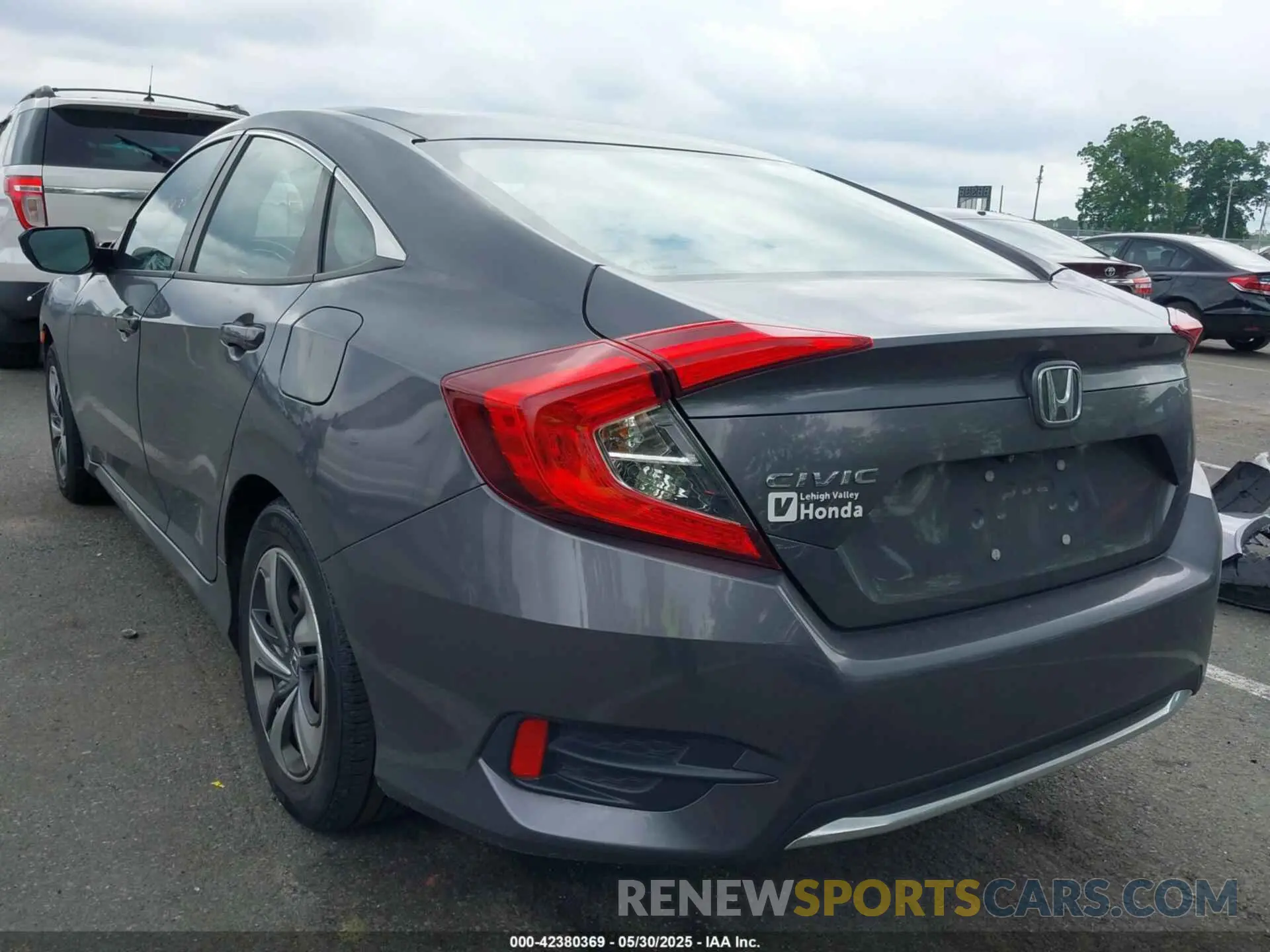 3 Photograph of a damaged car 2HGFC2F67KH551440 HONDA CIVIC 2019