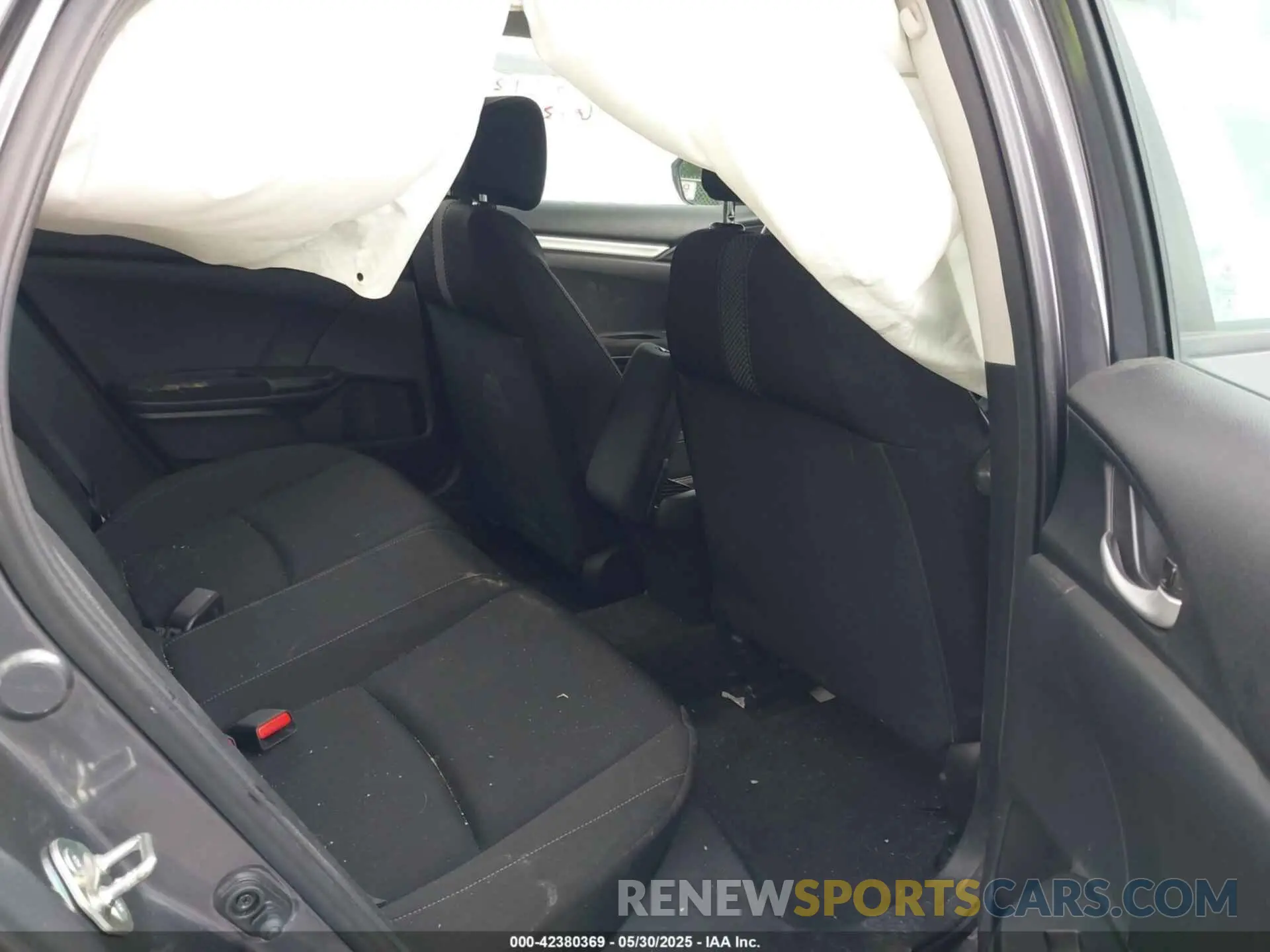8 Photograph of a damaged car 2HGFC2F67KH551440 HONDA CIVIC 2019