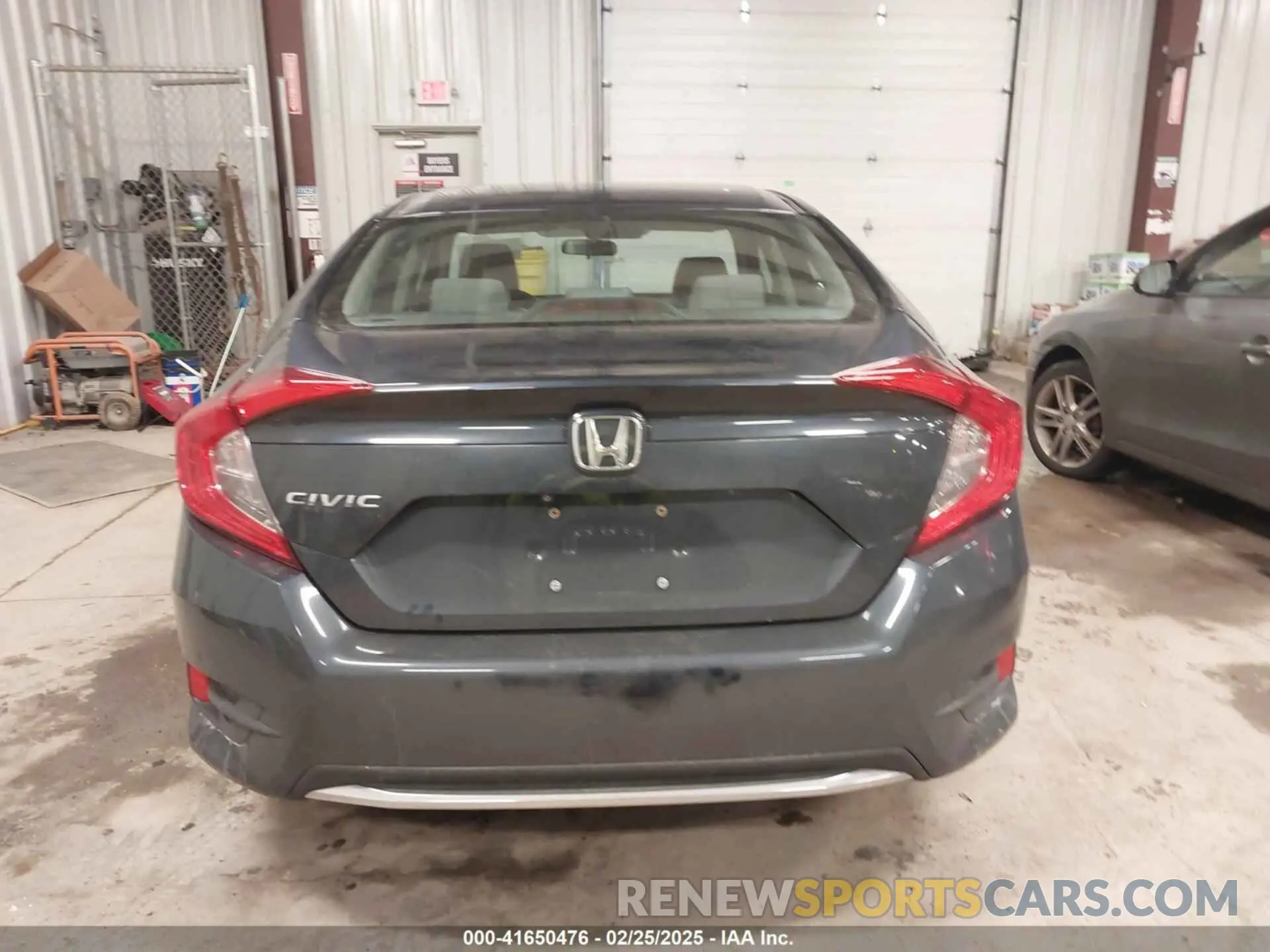 16 Photograph of a damaged car 2HGFC2F67KH555908 HONDA CIVIC 2019