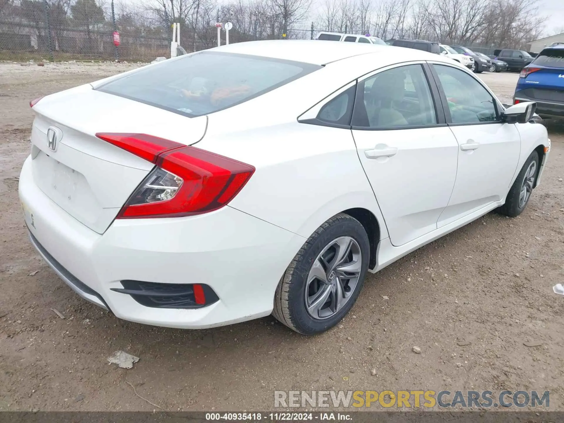 4 Photograph of a damaged car 2HGFC2F67KH558761 HONDA CIVIC 2019