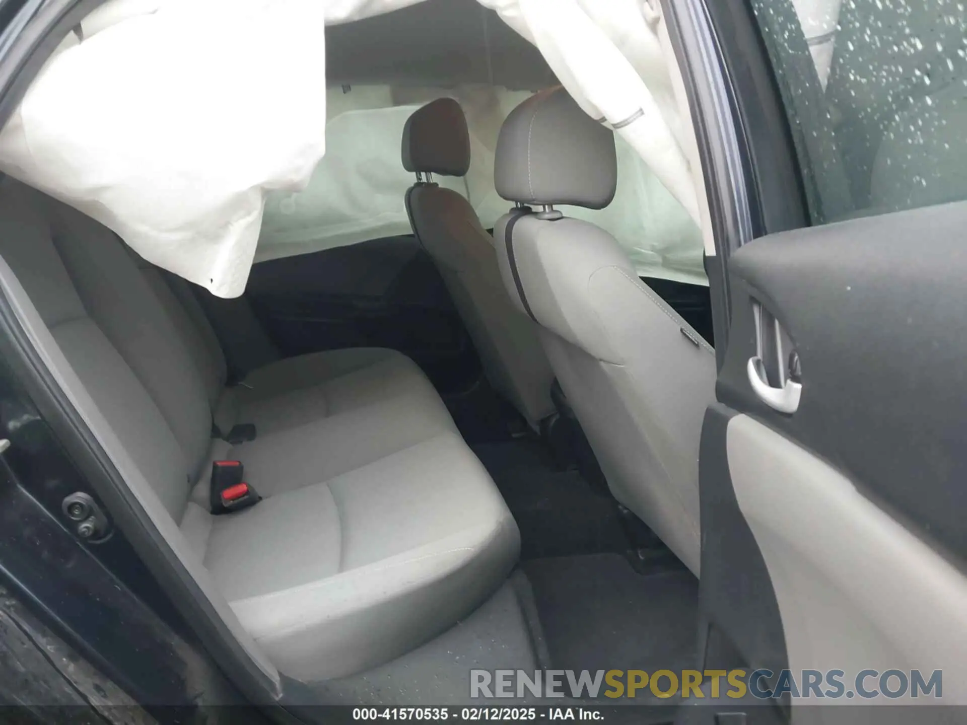 8 Photograph of a damaged car 2HGFC2F67KH559022 HONDA CIVIC 2019