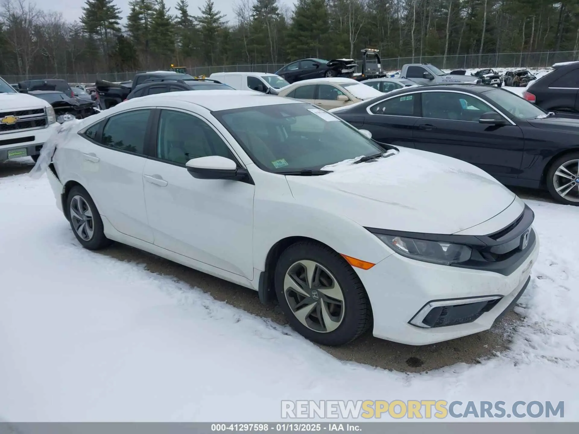 1 Photograph of a damaged car 2HGFC2F67KH581117 HONDA CIVIC 2019