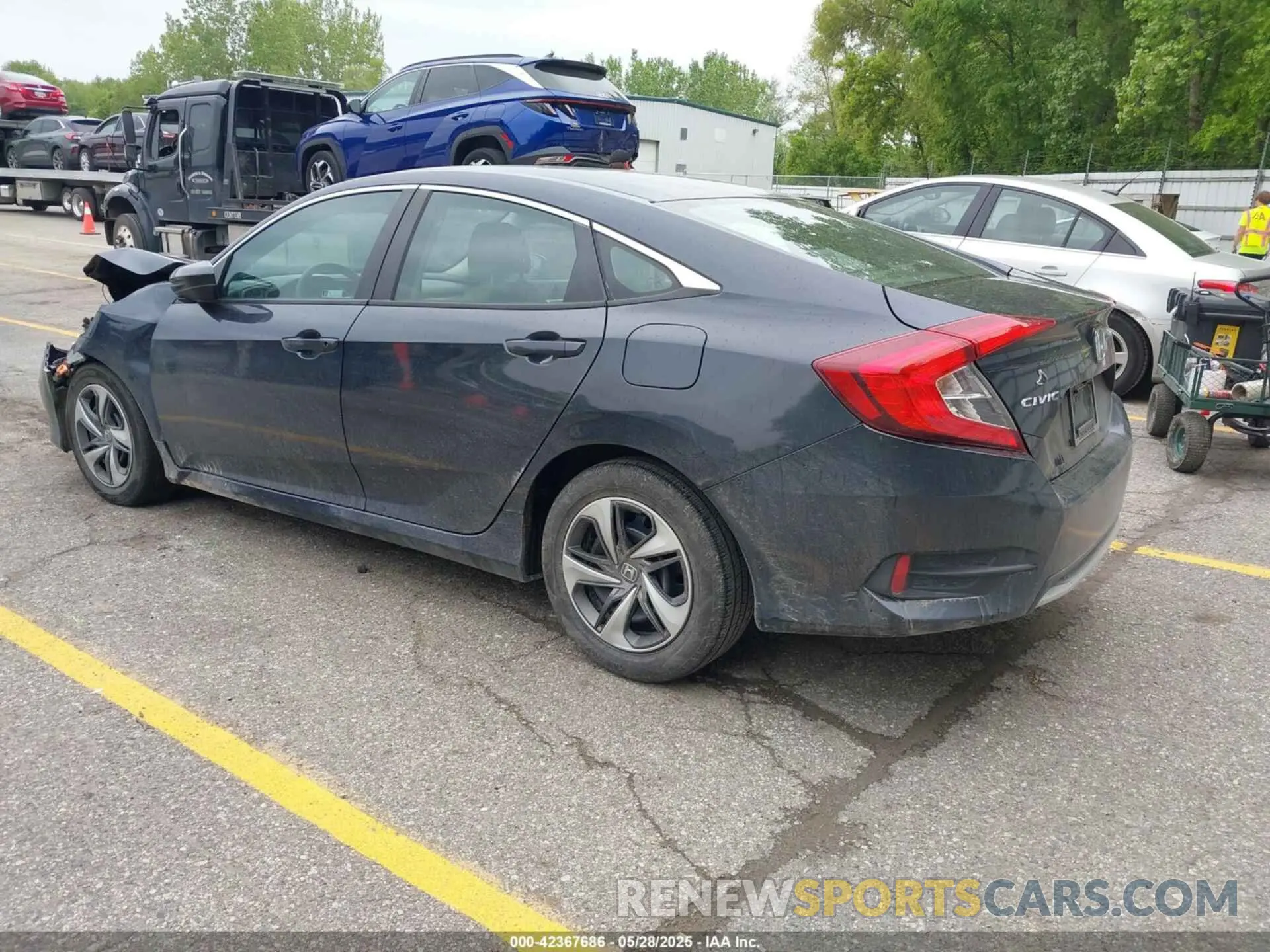 3 Photograph of a damaged car 2HGFC2F67KH600863 HONDA CIVIC 2019