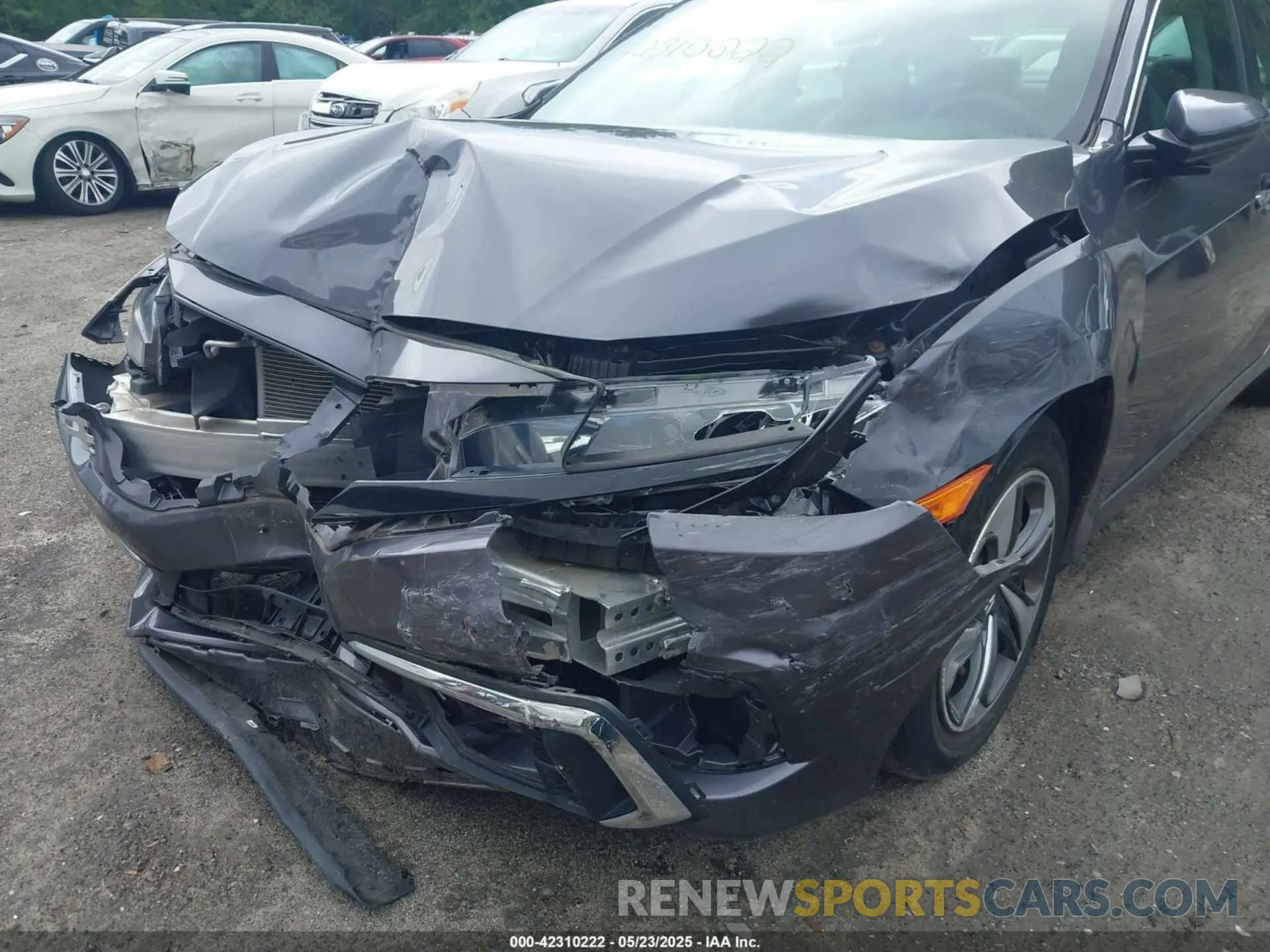 6 Photograph of a damaged car 2HGFC2F67KH606663 HONDA CIVIC 2019