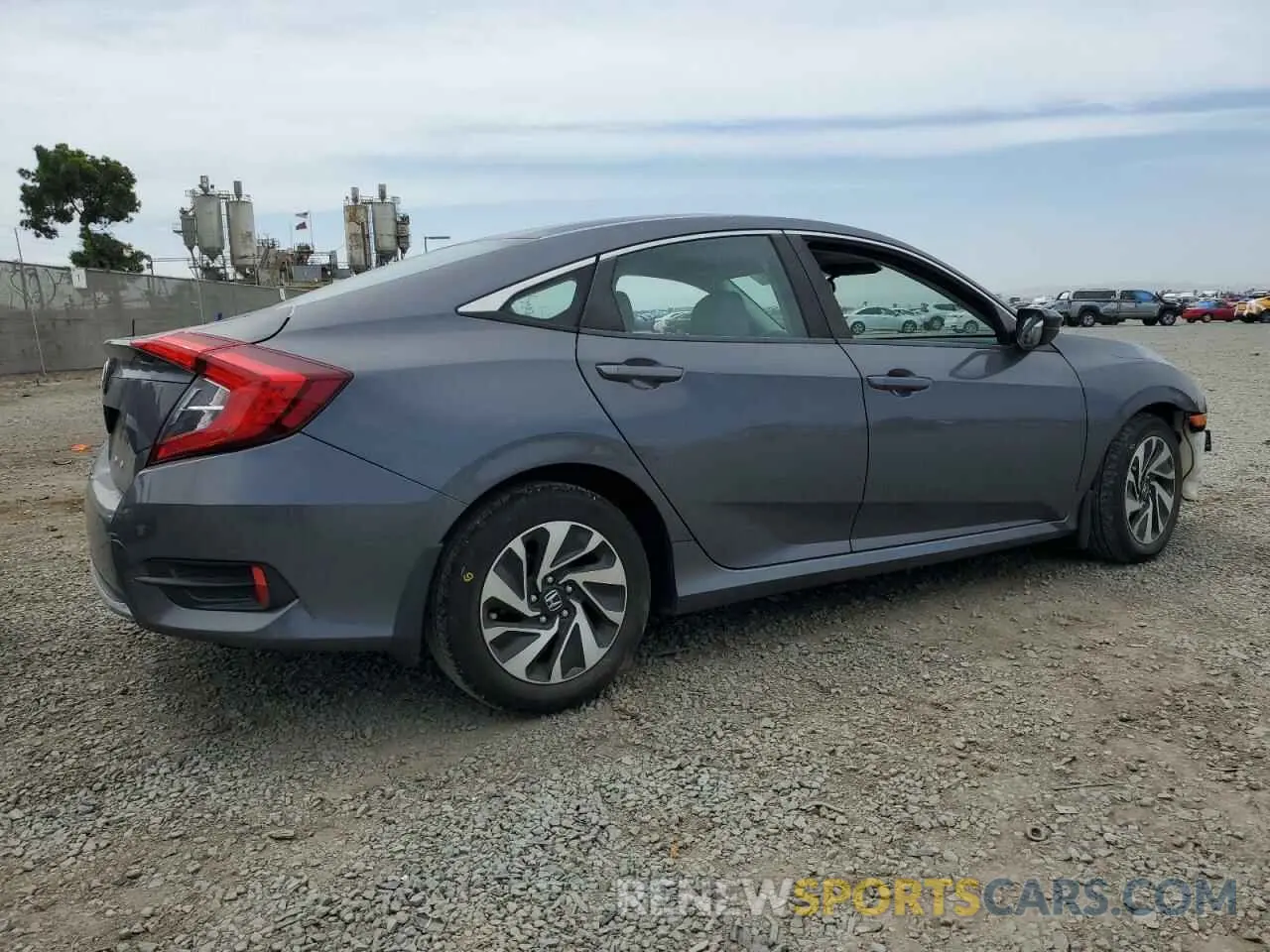 3 Photograph of a damaged car 2HGFC2F68KH522805 HONDA CIVIC 2019