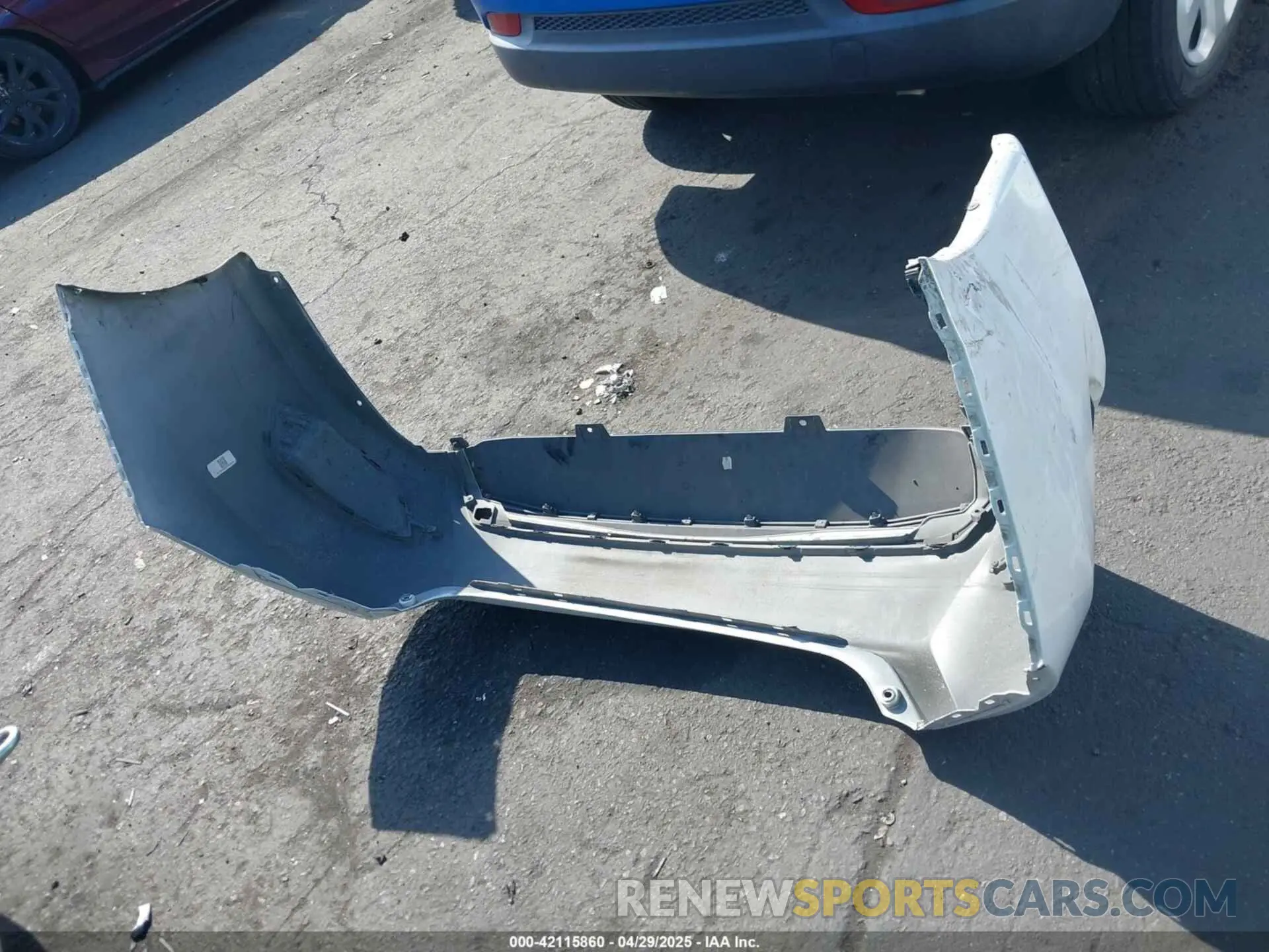 12 Photograph of a damaged car 2HGFC2F68KH531925 HONDA CIVIC 2019