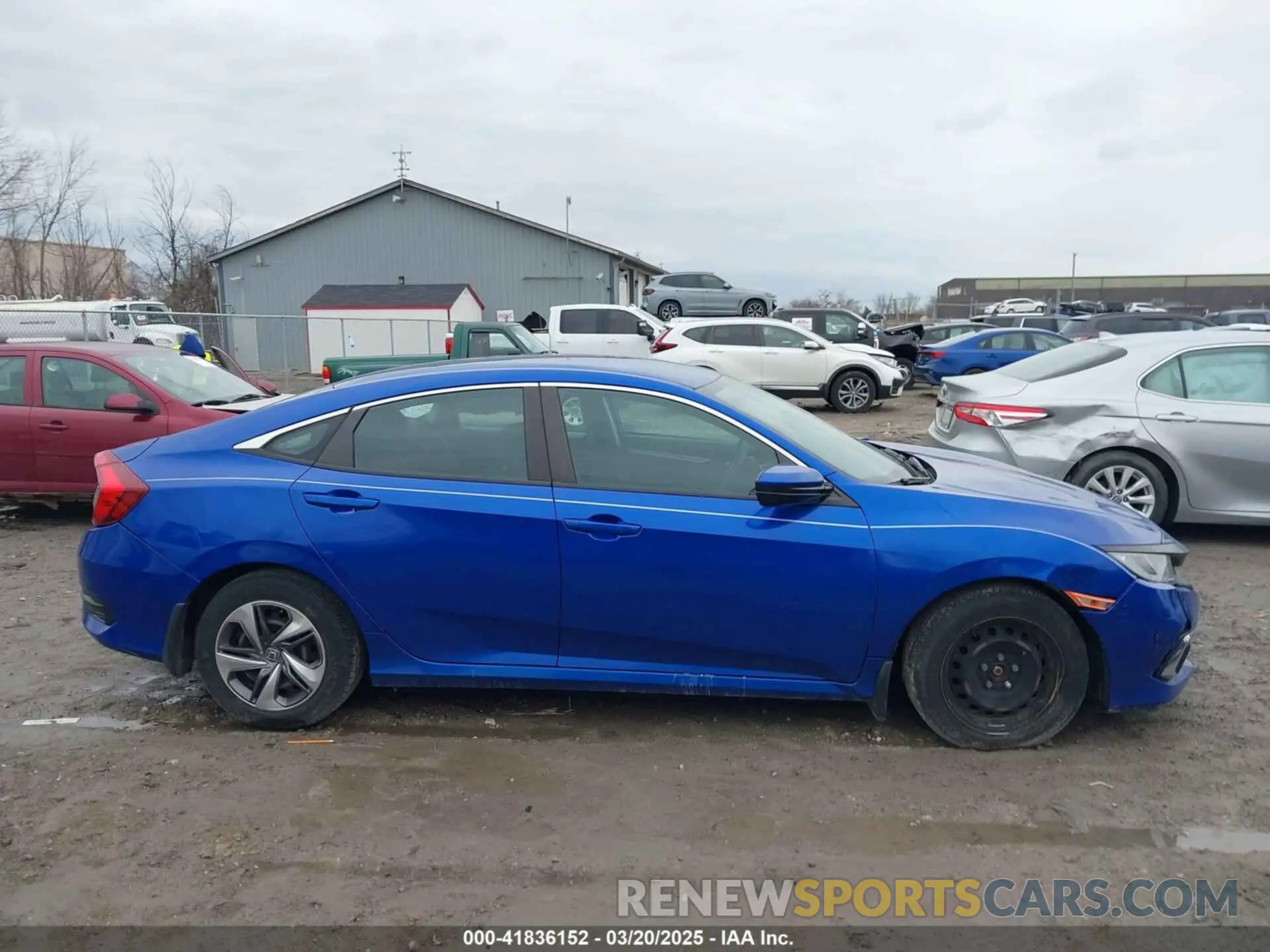 13 Photograph of a damaged car 2HGFC2F68KH550779 HONDA CIVIC 2019
