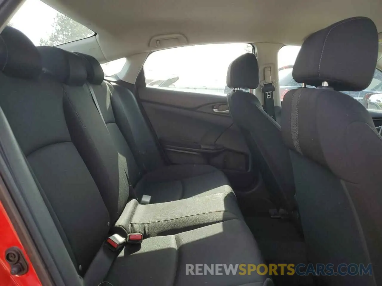 10 Photograph of a damaged car 2HGFC2F68KH568408 HONDA CIVIC 2019