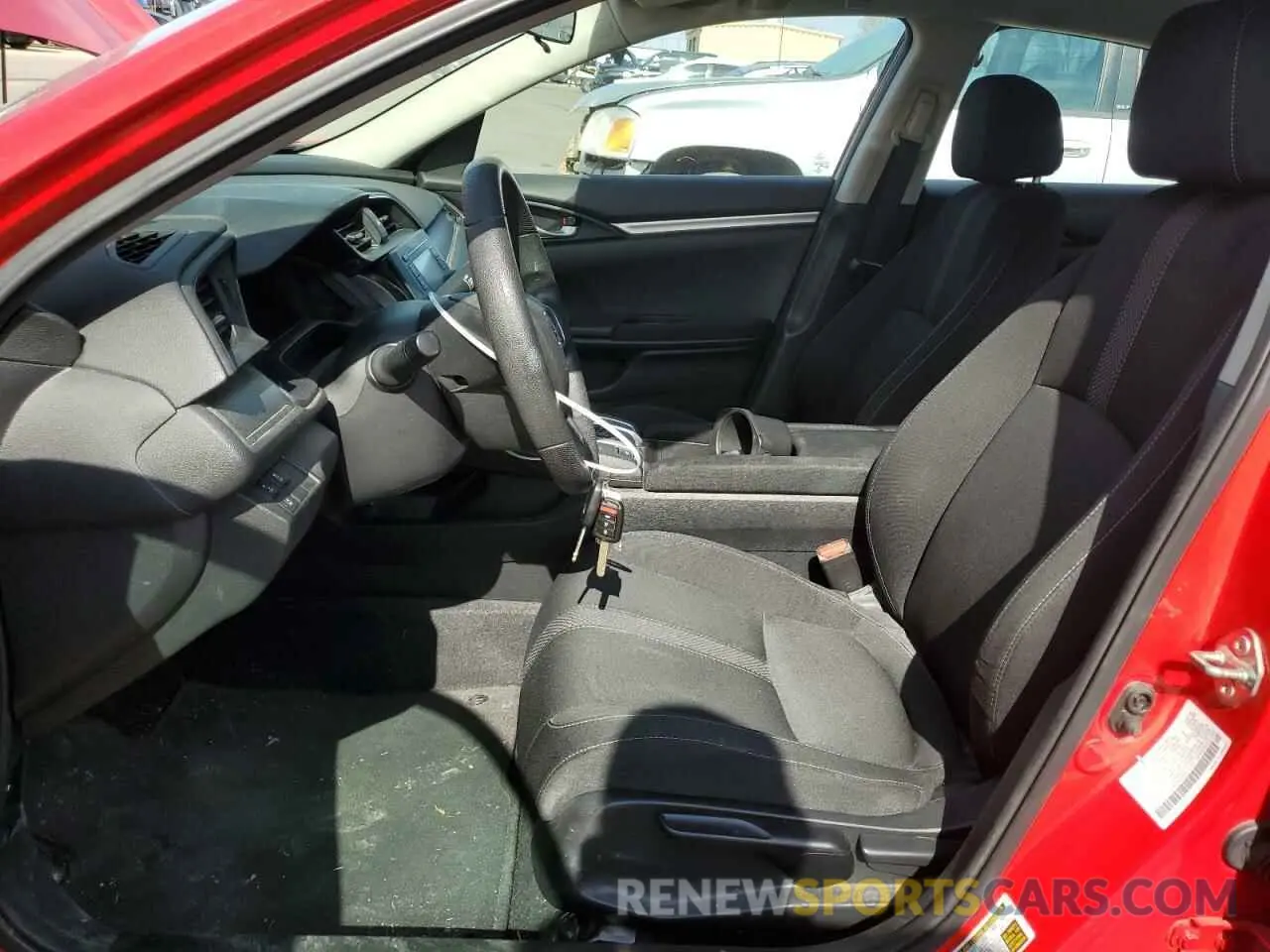 7 Photograph of a damaged car 2HGFC2F68KH568408 HONDA CIVIC 2019