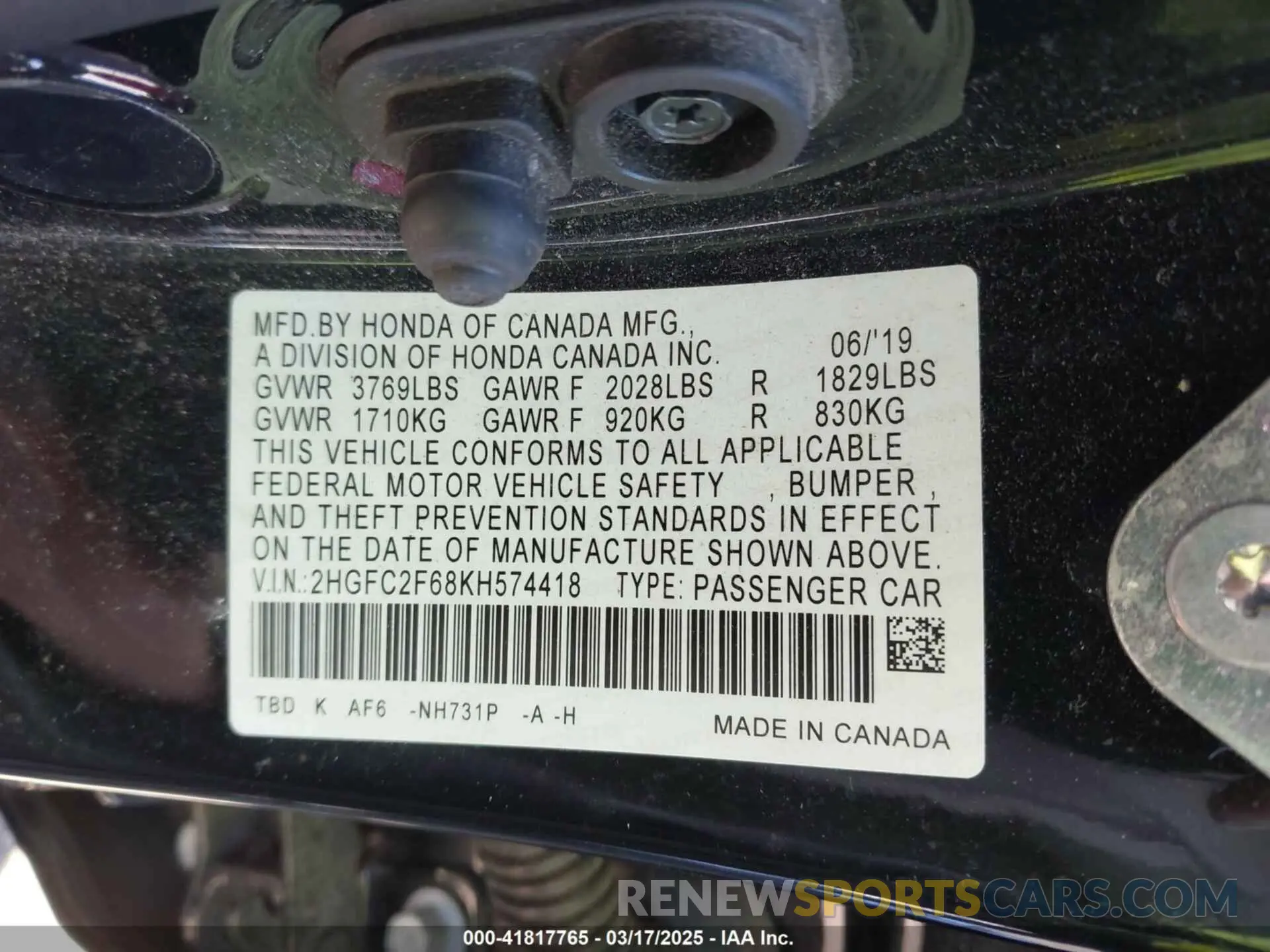9 Photograph of a damaged car 2HGFC2F68KH574418 HONDA CIVIC 2019
