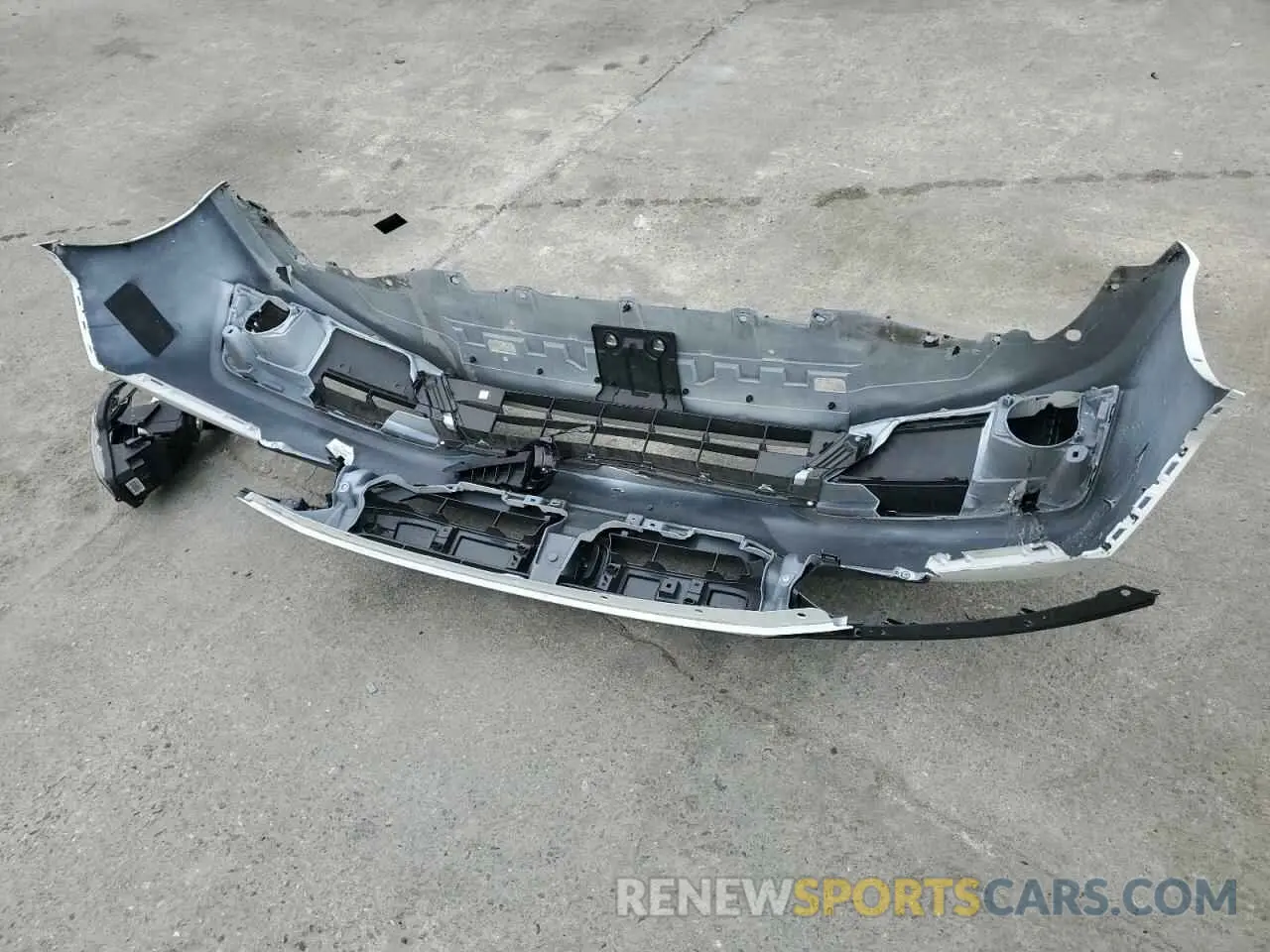 12 Photograph of a damaged car 2HGFC2F68KH576282 HONDA CIVIC 2019