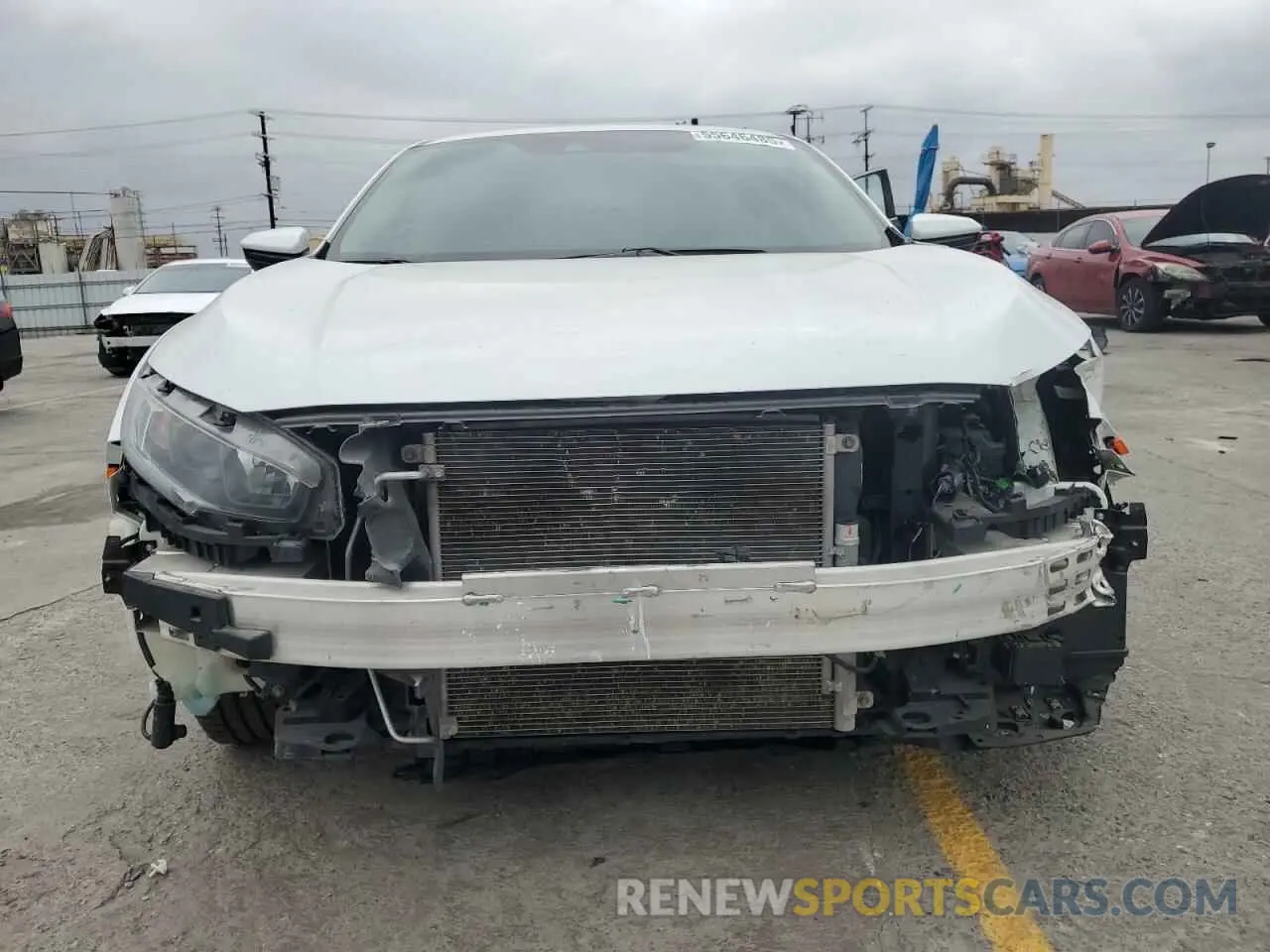 5 Photograph of a damaged car 2HGFC2F68KH576282 HONDA CIVIC 2019