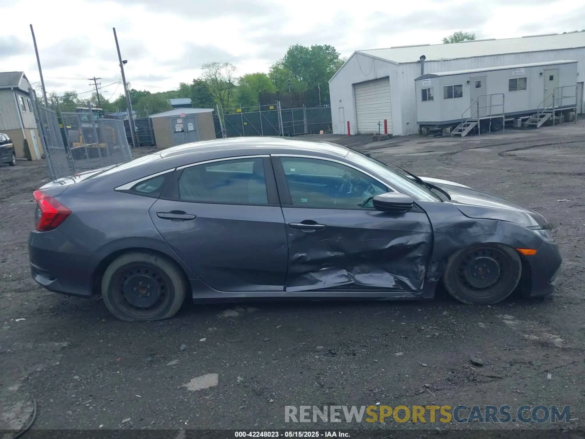 13 Photograph of a damaged car 2HGFC2F68KH590327 HONDA CIVIC 2019