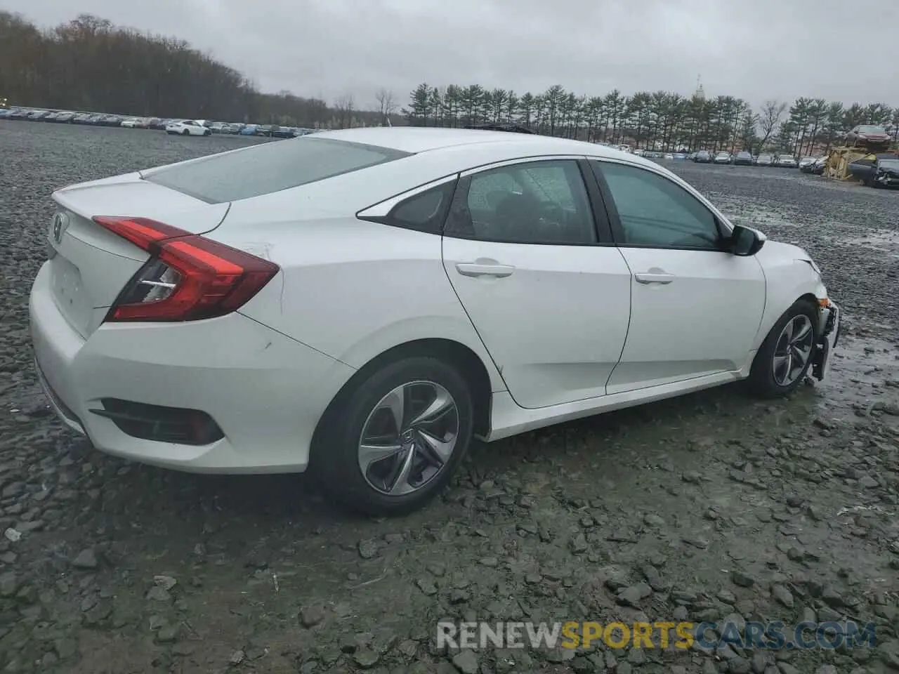 3 Photograph of a damaged car 2HGFC2F68KH597987 HONDA CIVIC 2019