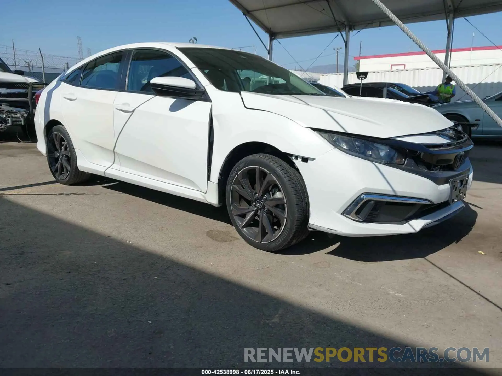 1 Photograph of a damaged car 2HGFC2F69KH505902 HONDA CIVIC 2019